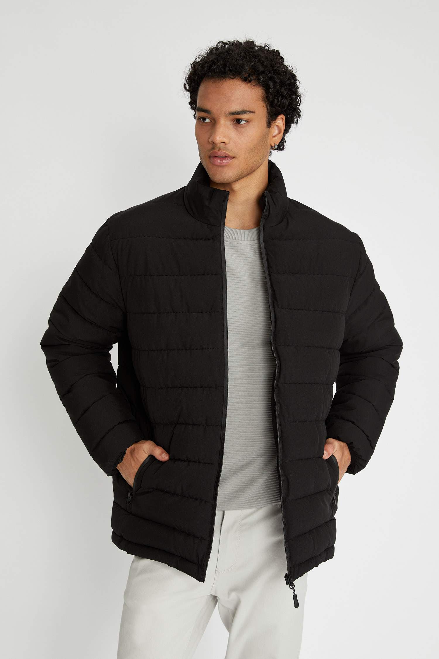 Su İtici Şişme Mont Dik Yaka Fermuarlı Cepli