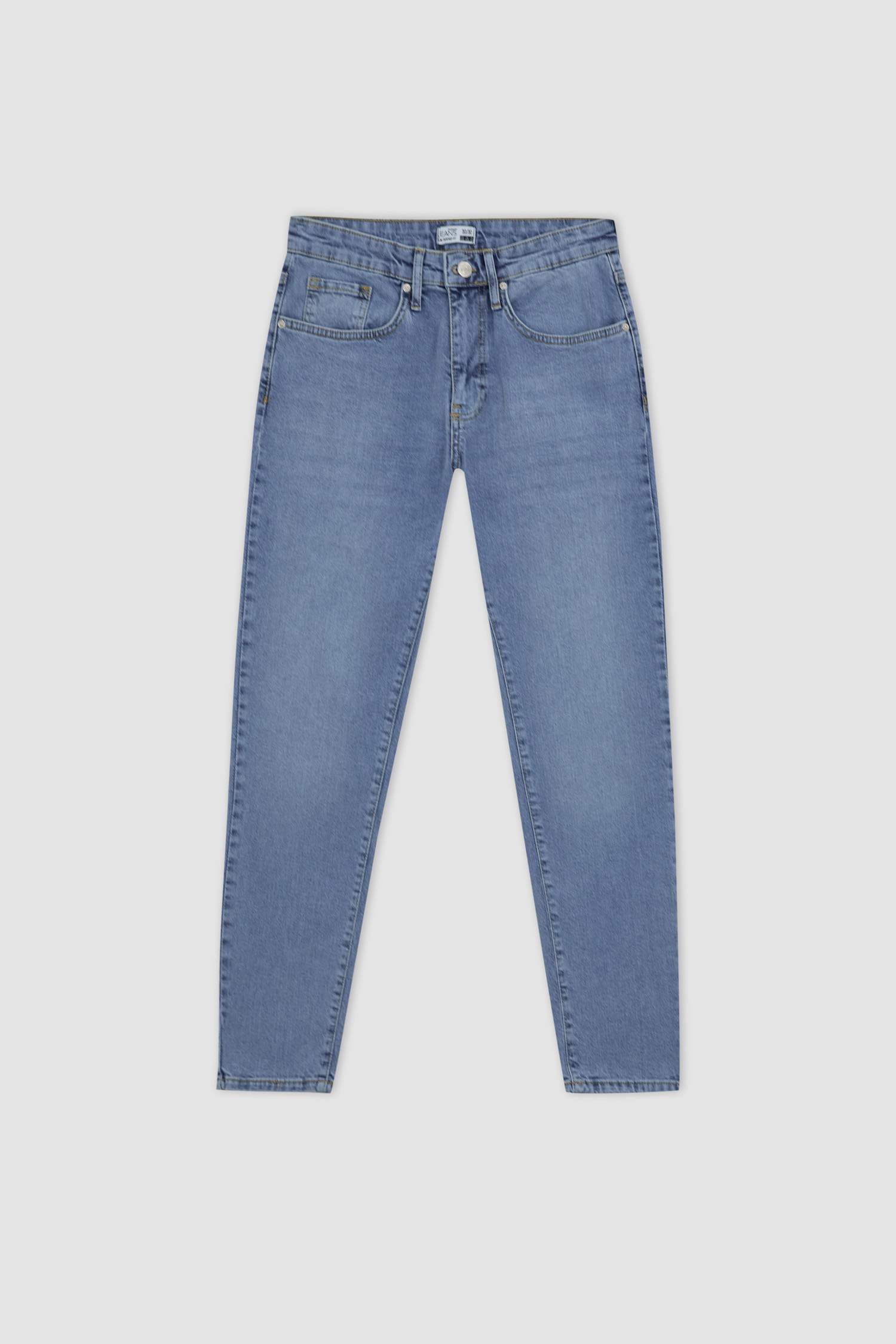 Slim Tapered Fit Narrow Fit Normal Waist Tapered Leg Jeans