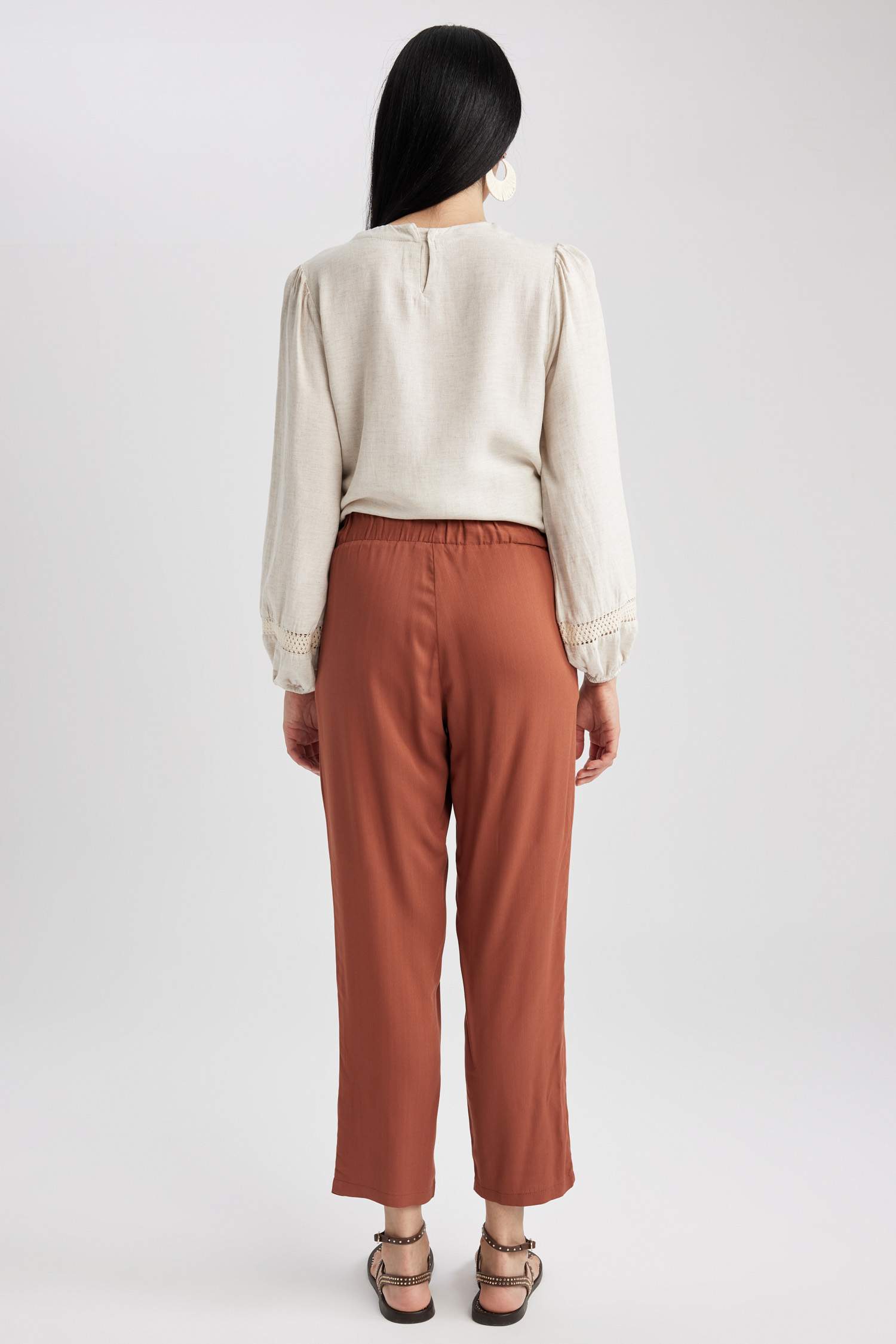 بنطلون قصة عادية