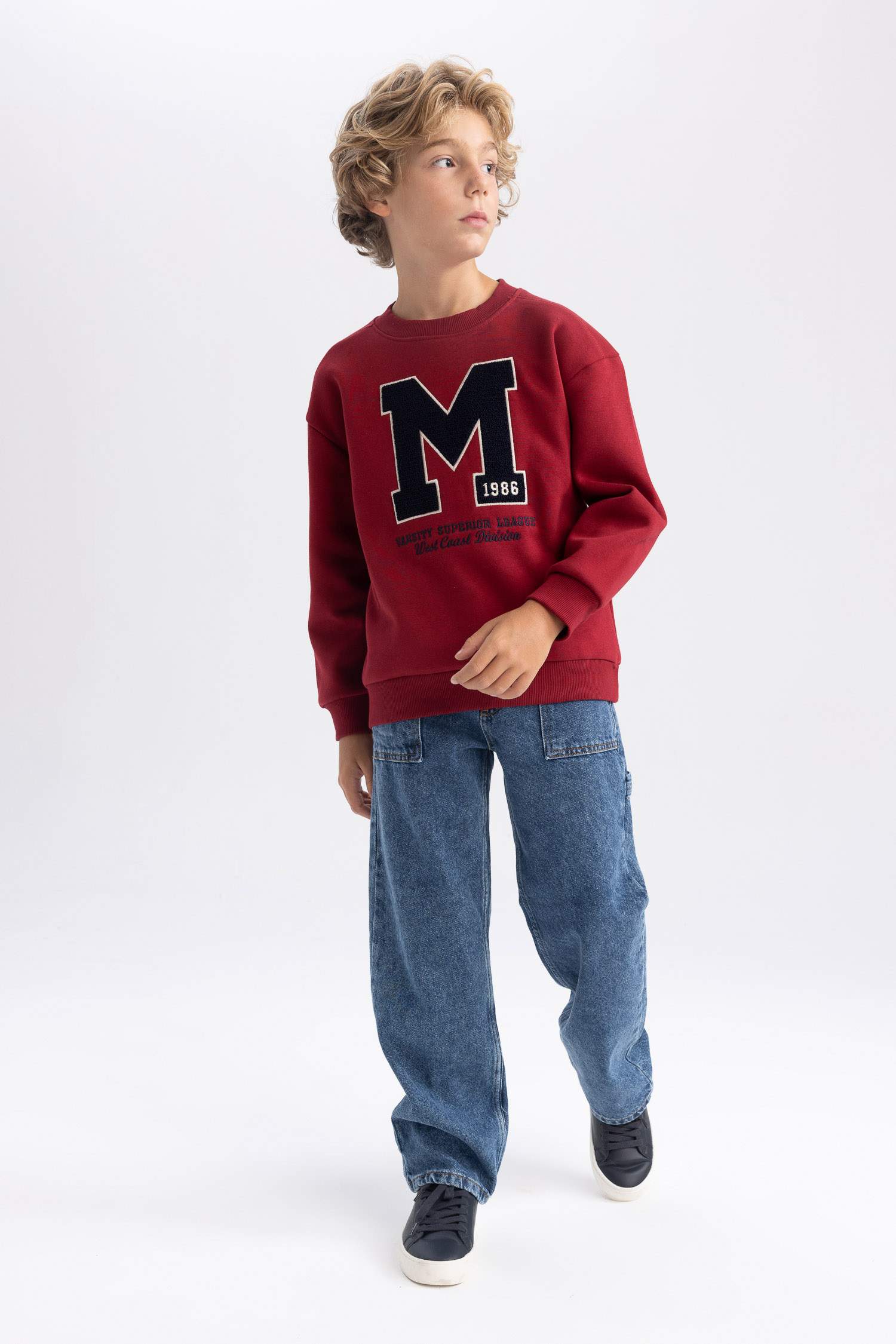 سويت شيرت اوفر سايز بياقة مستديرة