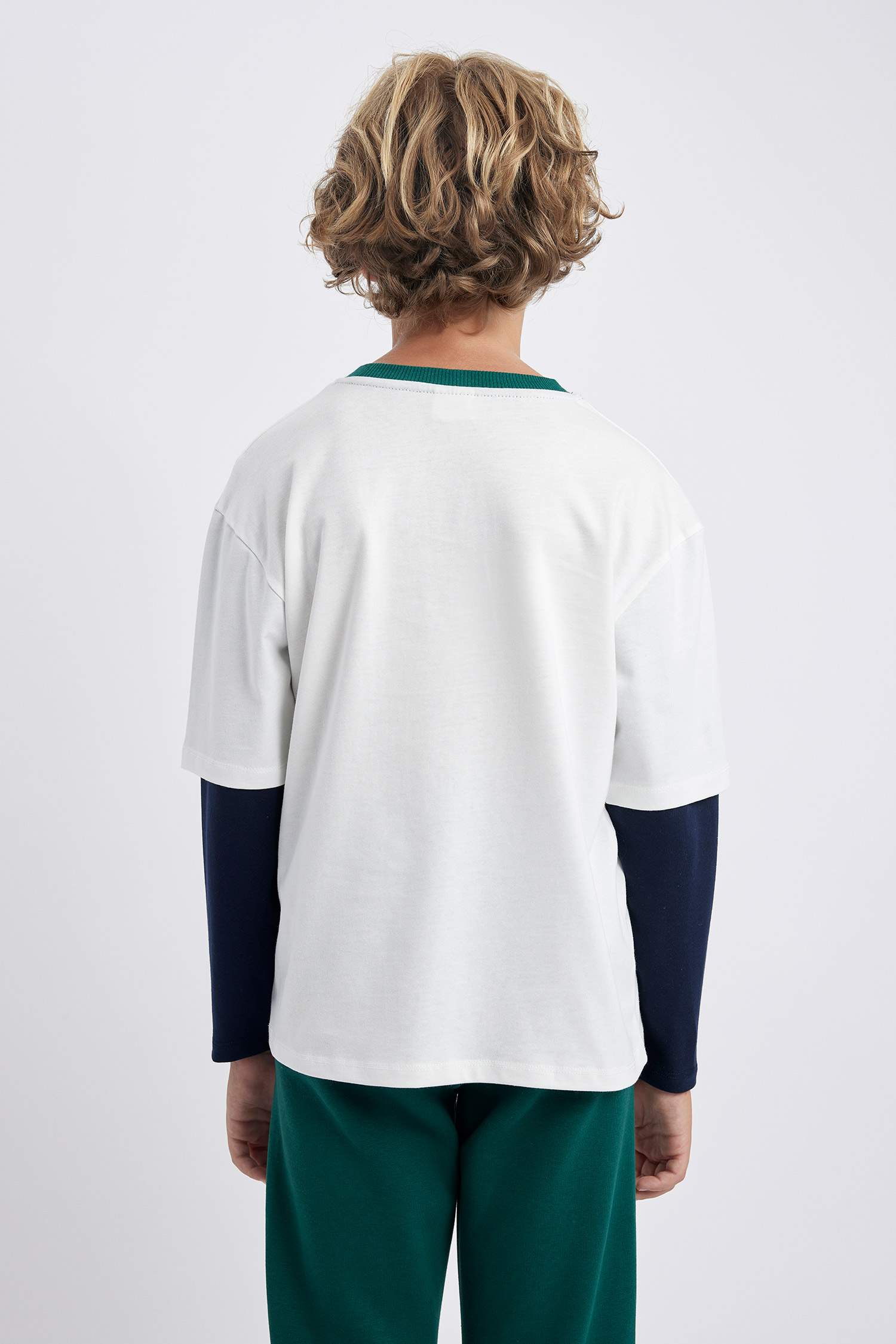 تيشيرت اوفر سايز كم طويل برقبة مستديرة