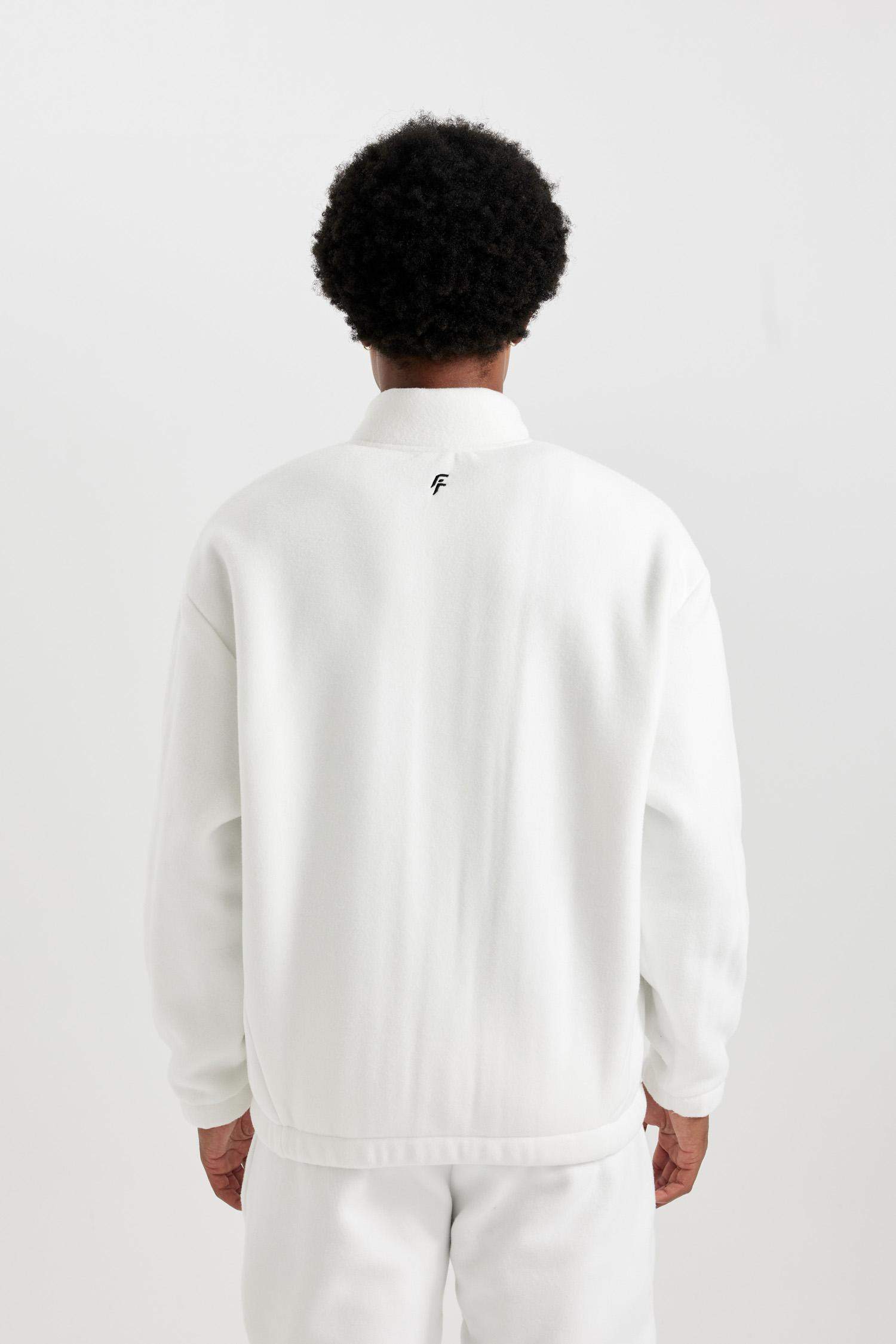 سويتر قطيفة اوفر سايز من DeFactoFit