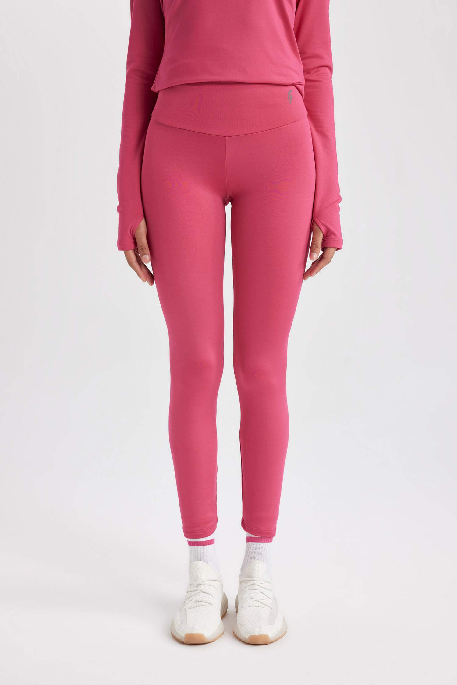 Pink WOMEN Standard Fit High Waisted Ankle Leggings 2473687 | DeFacto