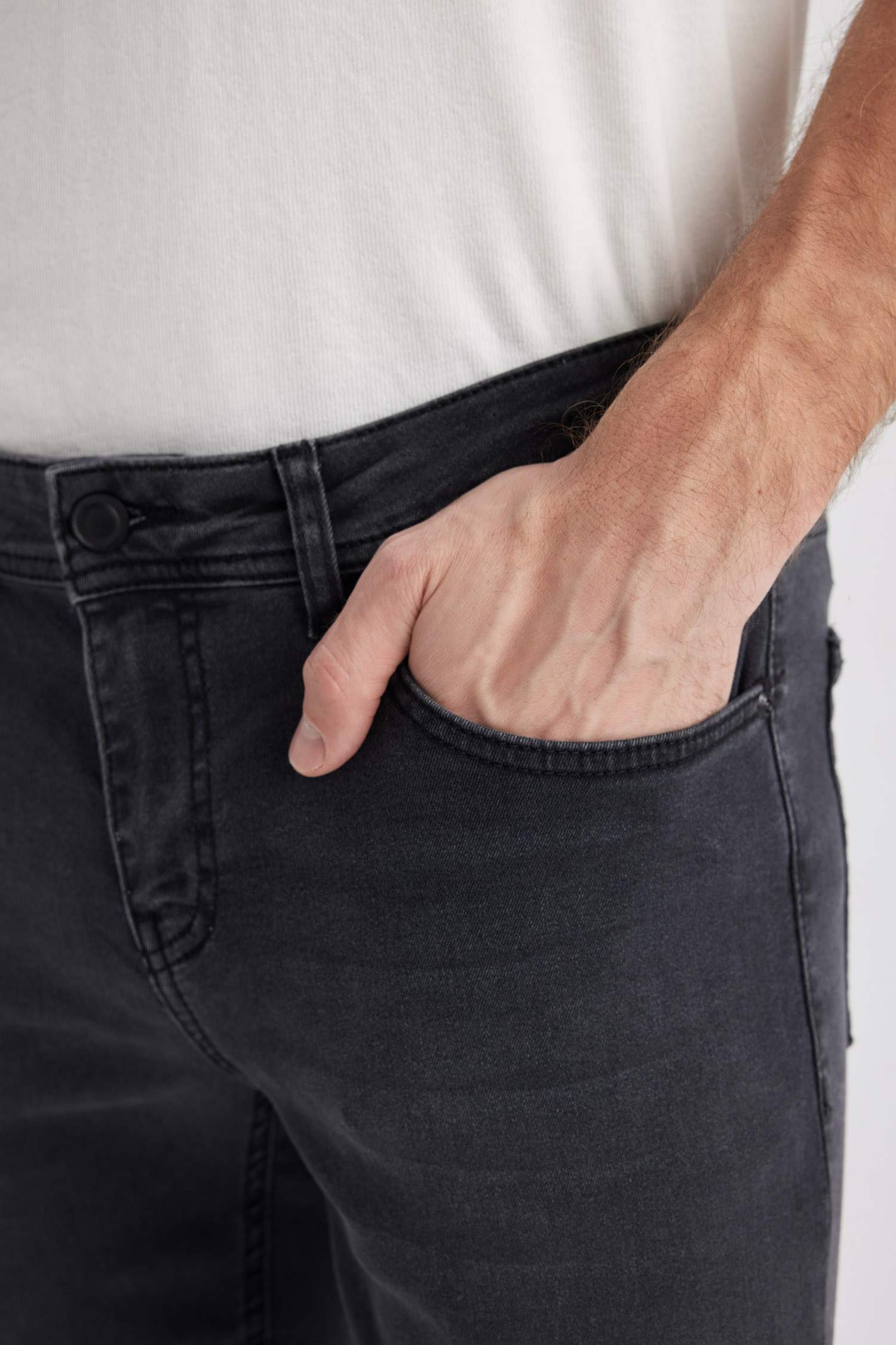 Carlo Skinny Fit Extra Slim Fit Normal Waist Jeans