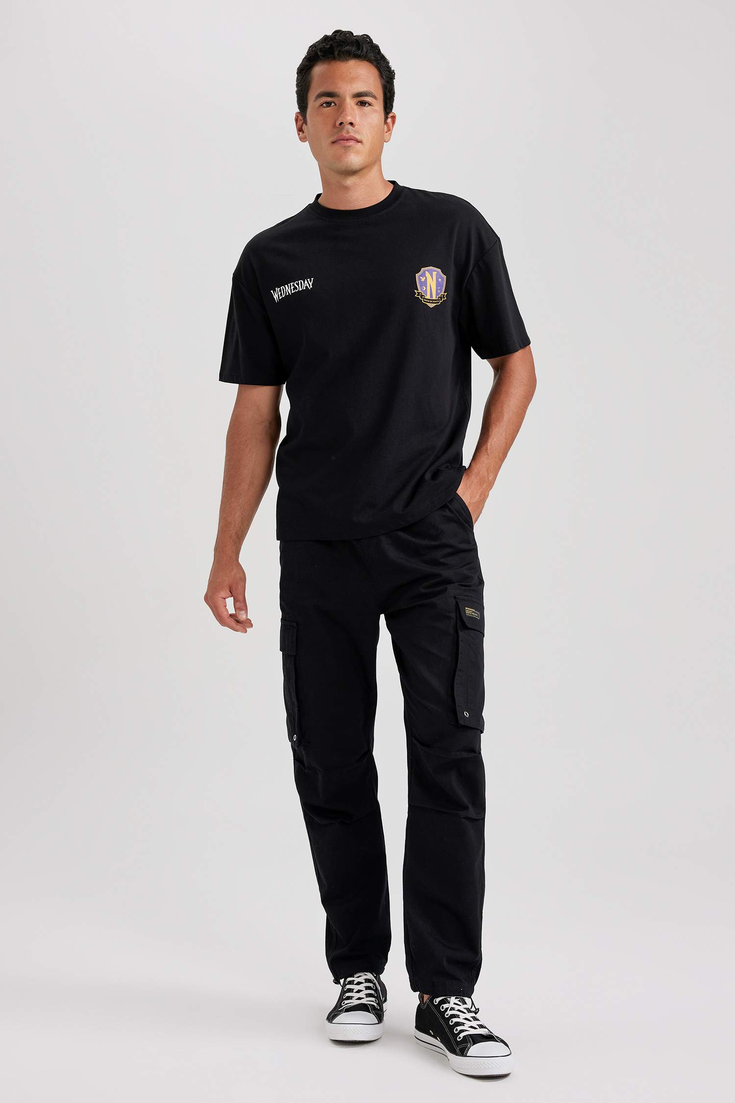 Wednesday дөңгелек жаға үлкен Қысқа жеңді футболка