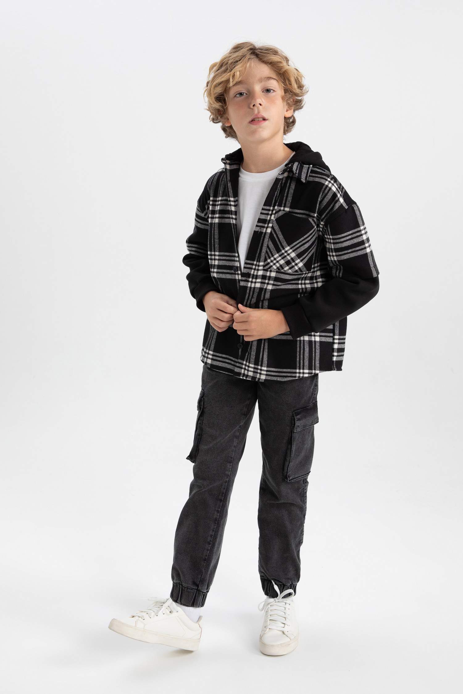 Black BOYS & TEENS Oversize Fit Long Sleeve Shirt 2891356 | DeFacto