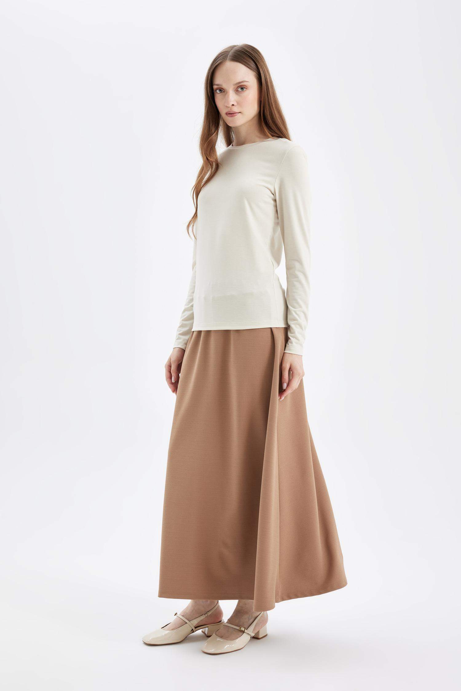 A Cut Scuba Fabric Basic Maxi Skirt
