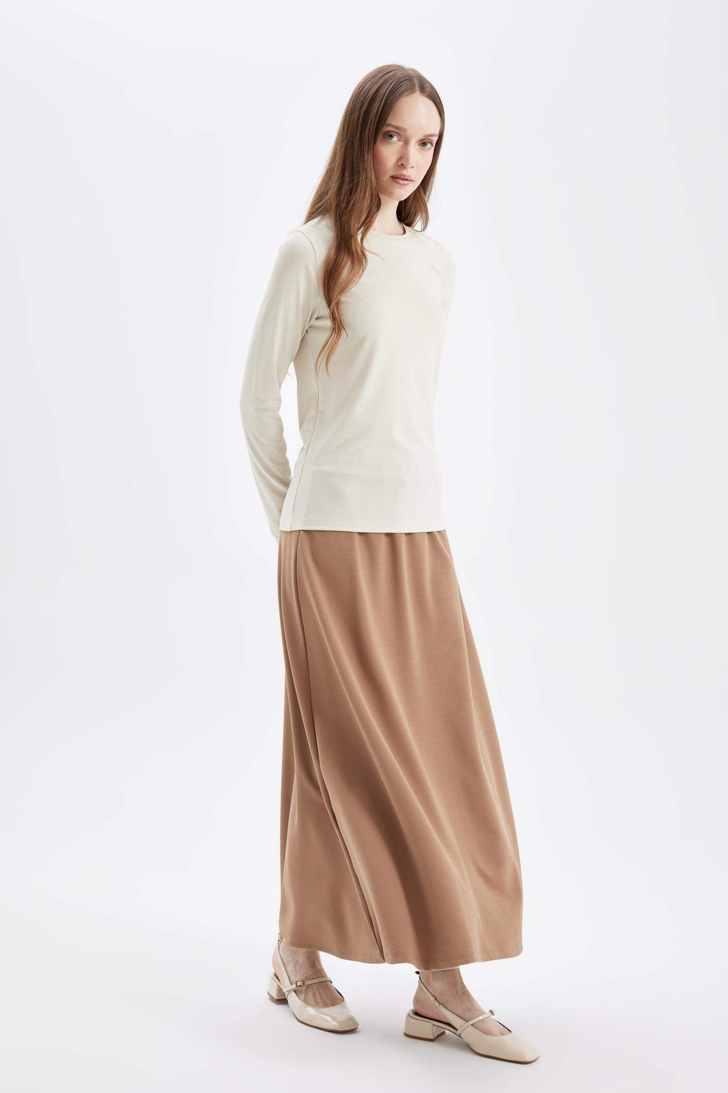 A Cut Scuba Fabric Basic Maxi Skirt