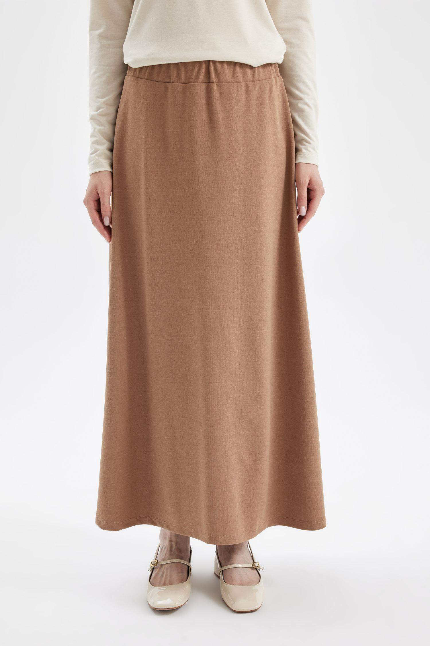 A Cut Scuba Fabric Basic Maxi Skirt