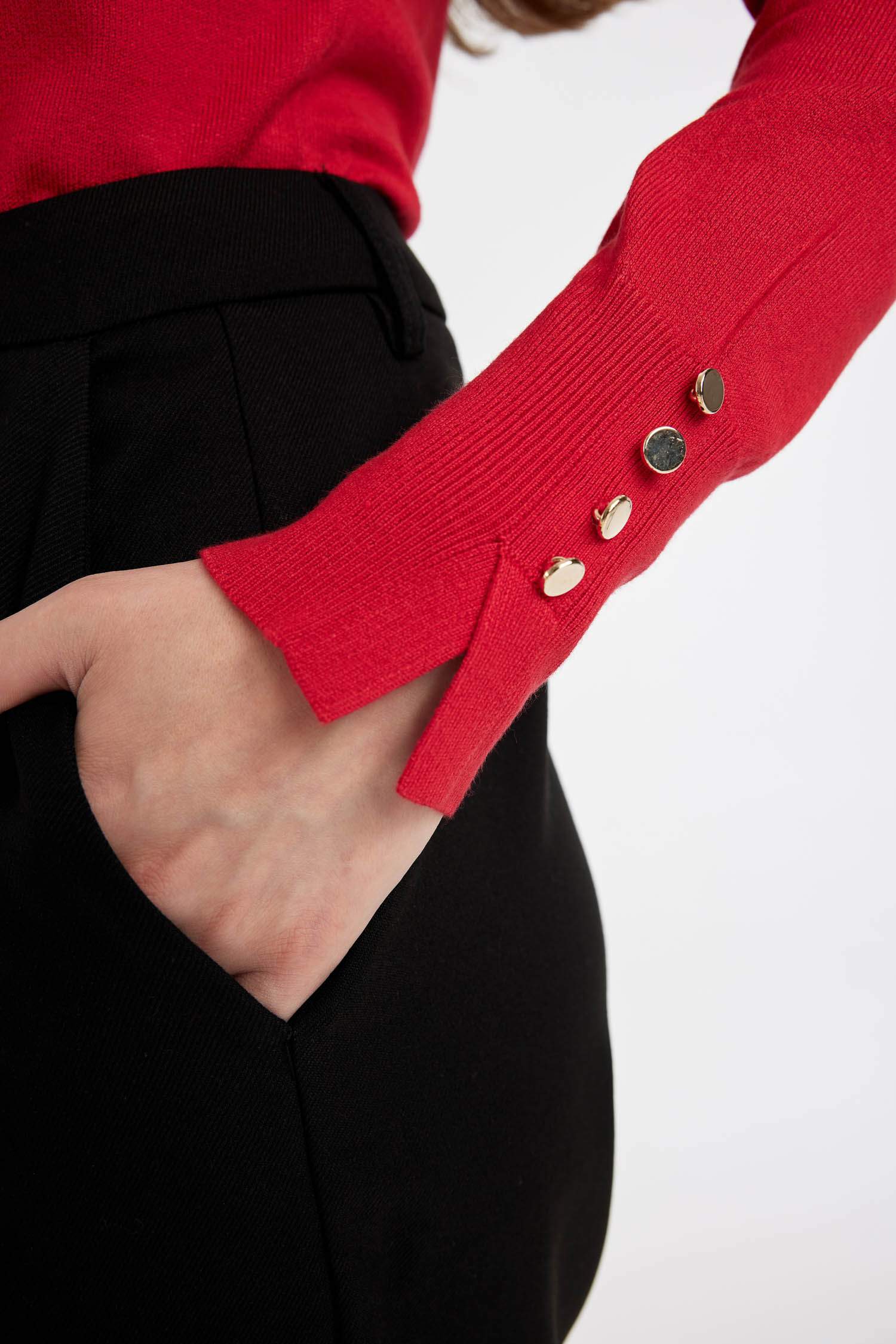 Regular Fit Soft Texture Button Detailed Pullover