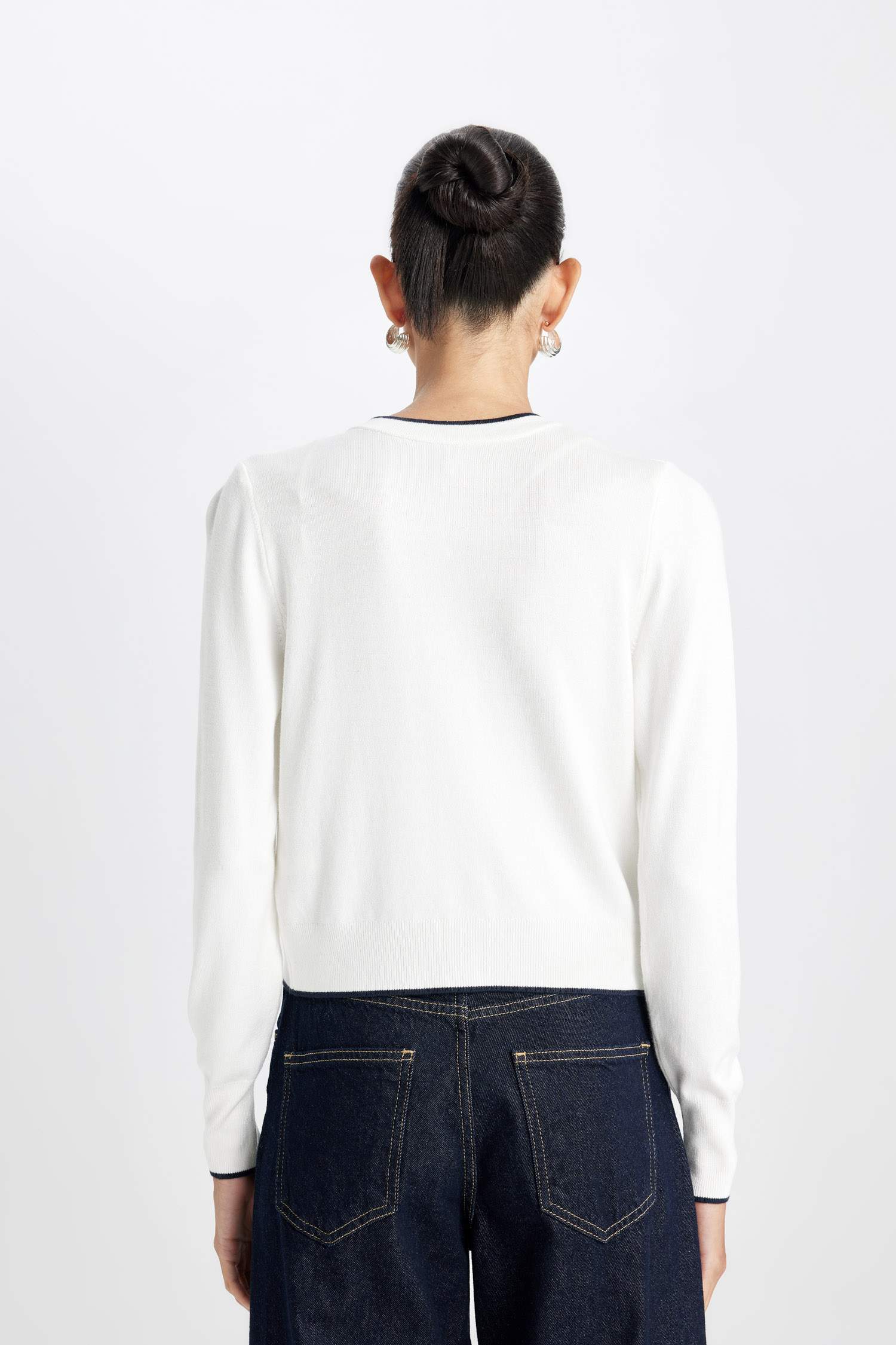 Regular Fit Crew Neck Cardigan