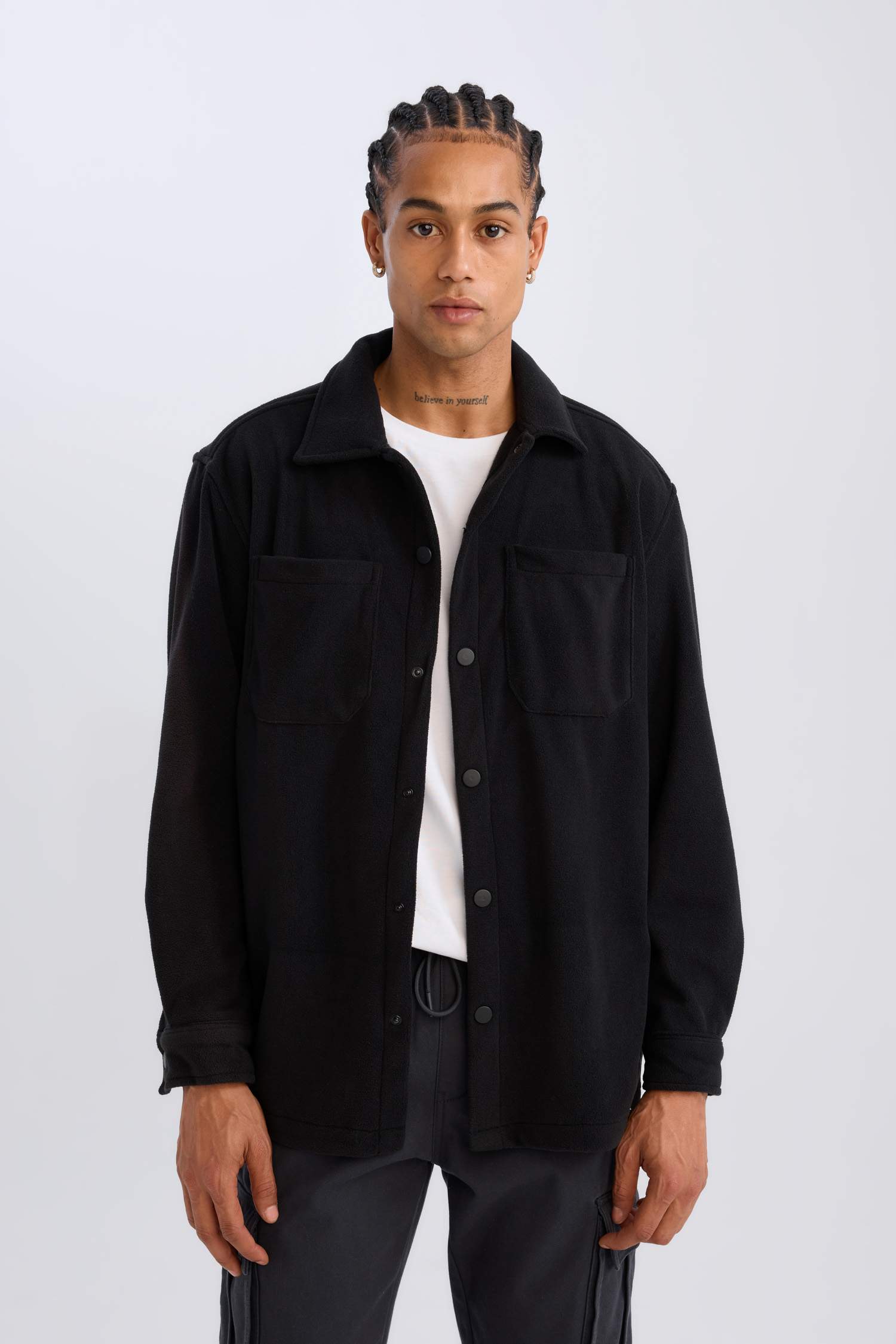 قميص مخمل قصة مريحة