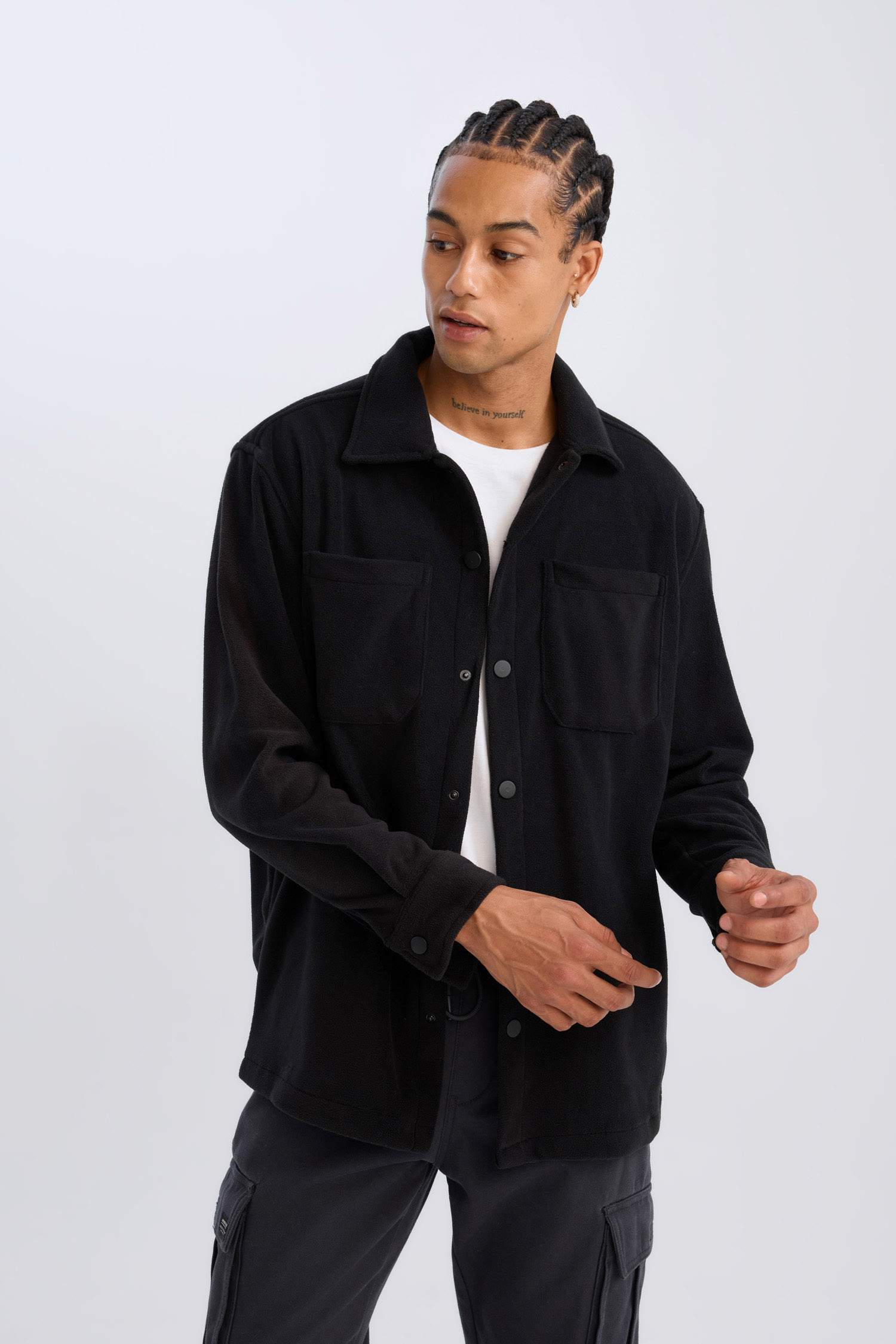 قميص مخمل قصة مريحة