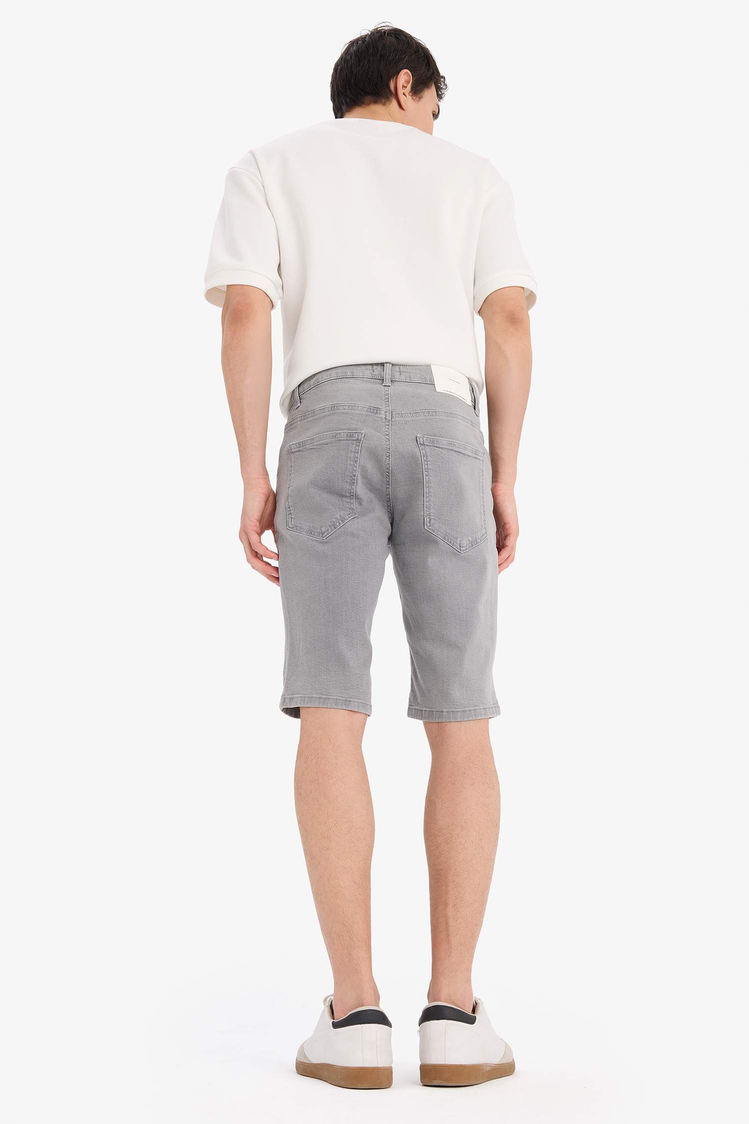 Slim Fit Dar Kesim Jean Bermuda Şort