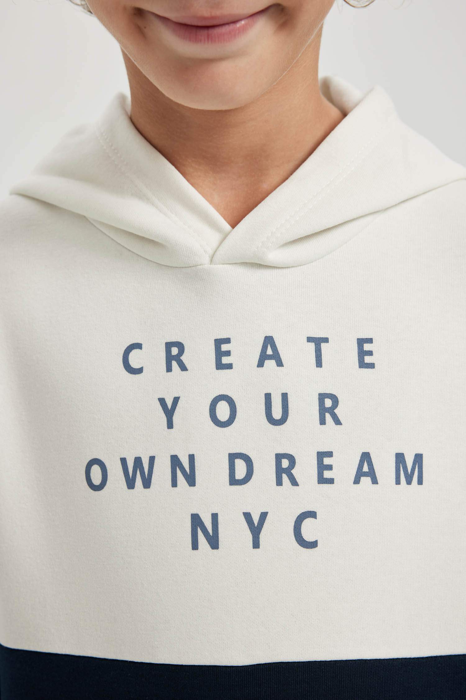 طقم من قطعتين