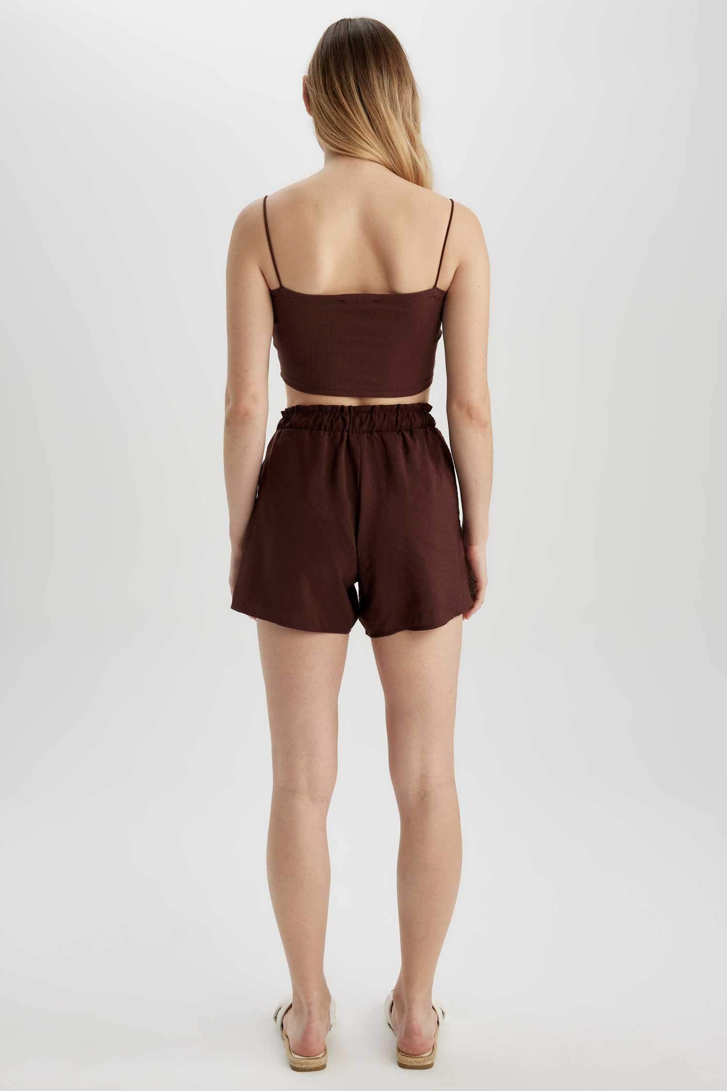 Short Taille haute Ourlet large