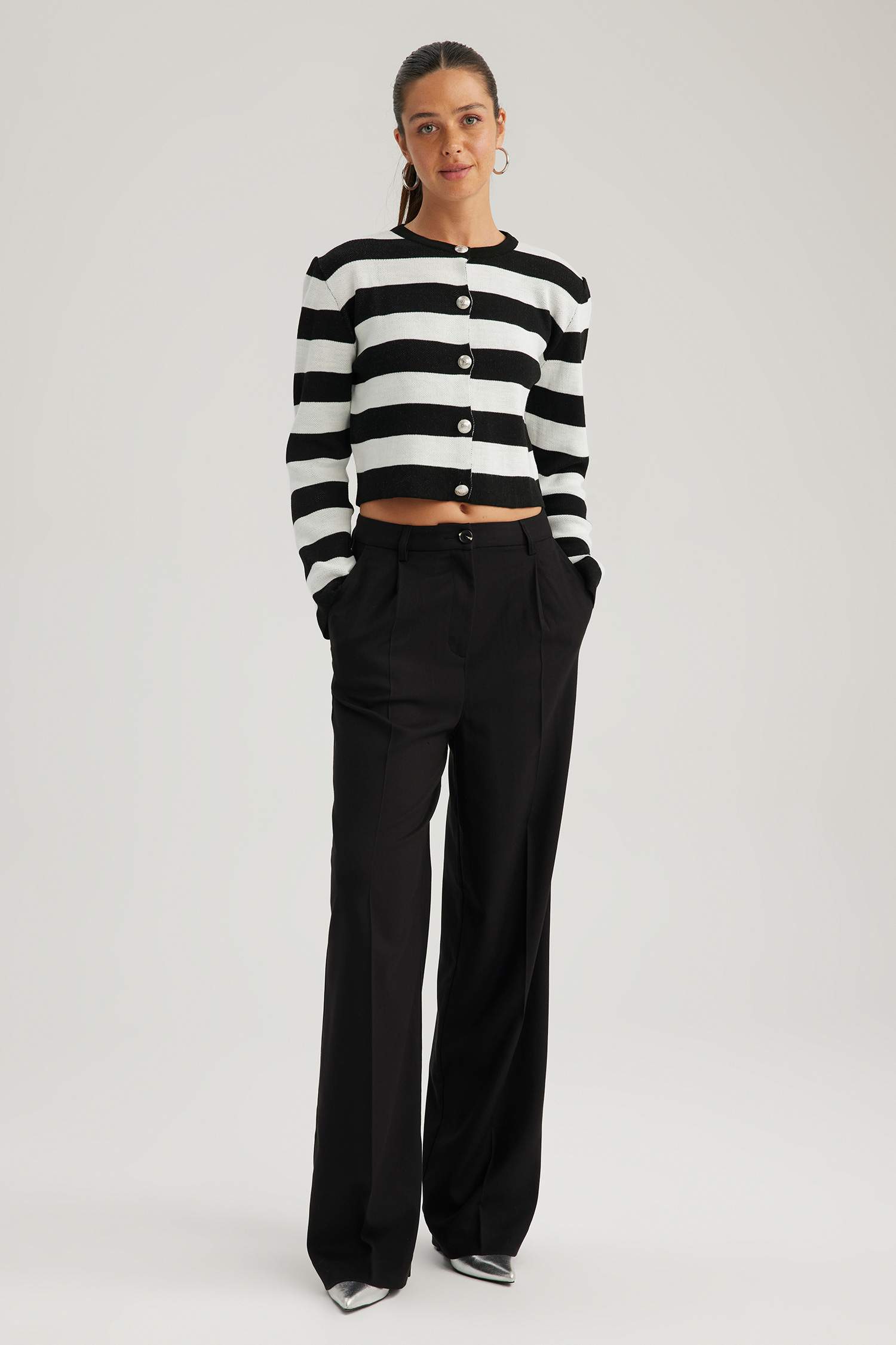 Regular Fit Crew Neck Pique Cardigan