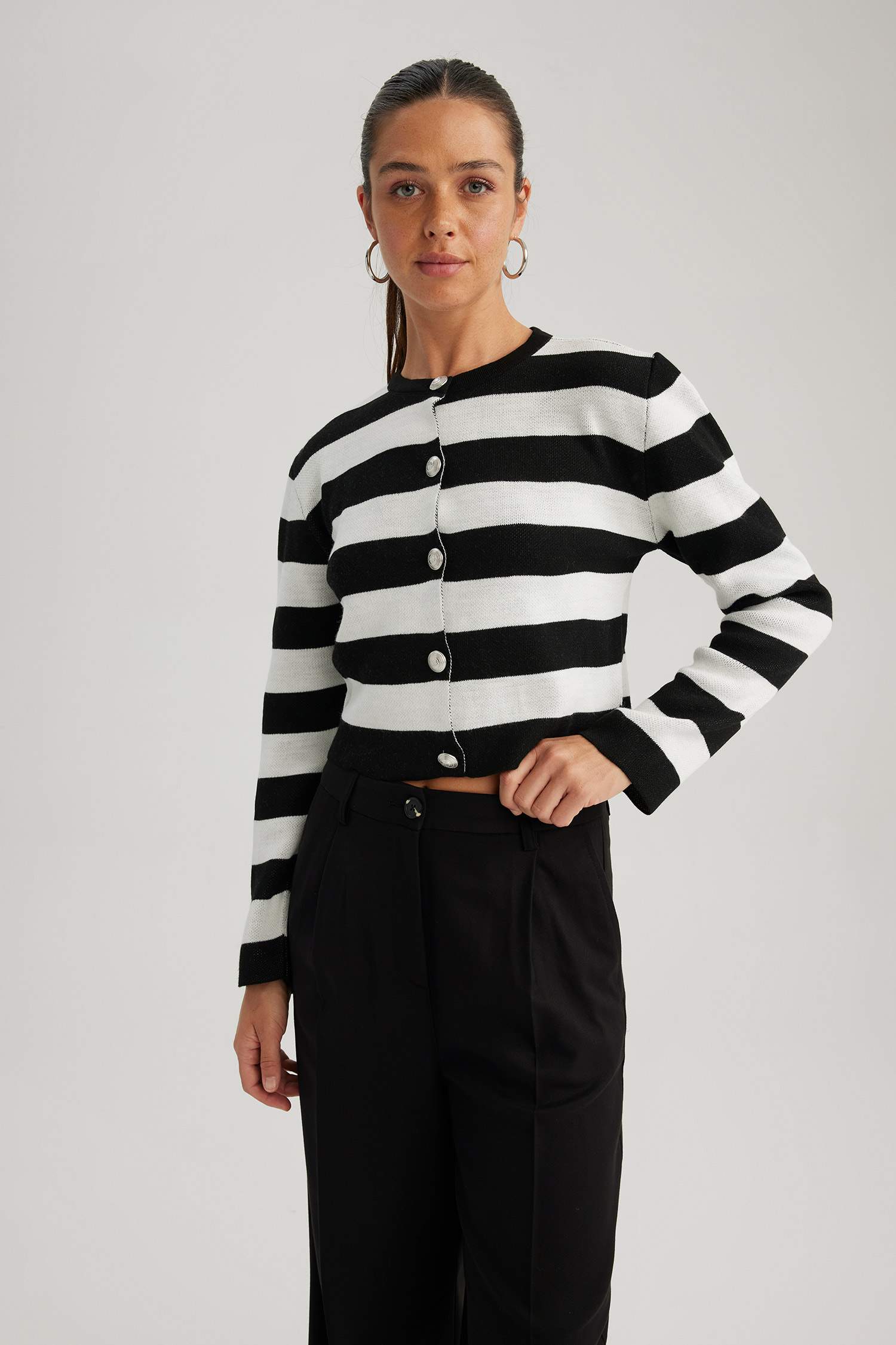 Regular Fit Crew Neck Pique Cardigan