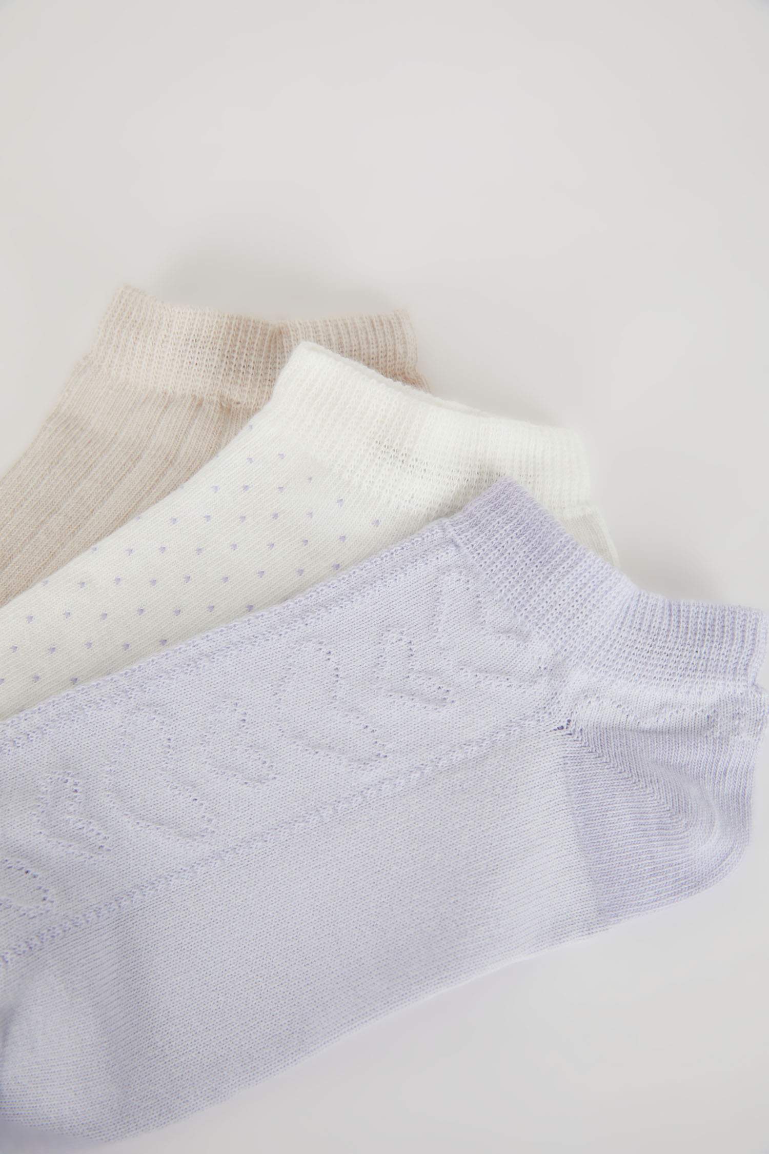 Woman 3 piece Short Socks