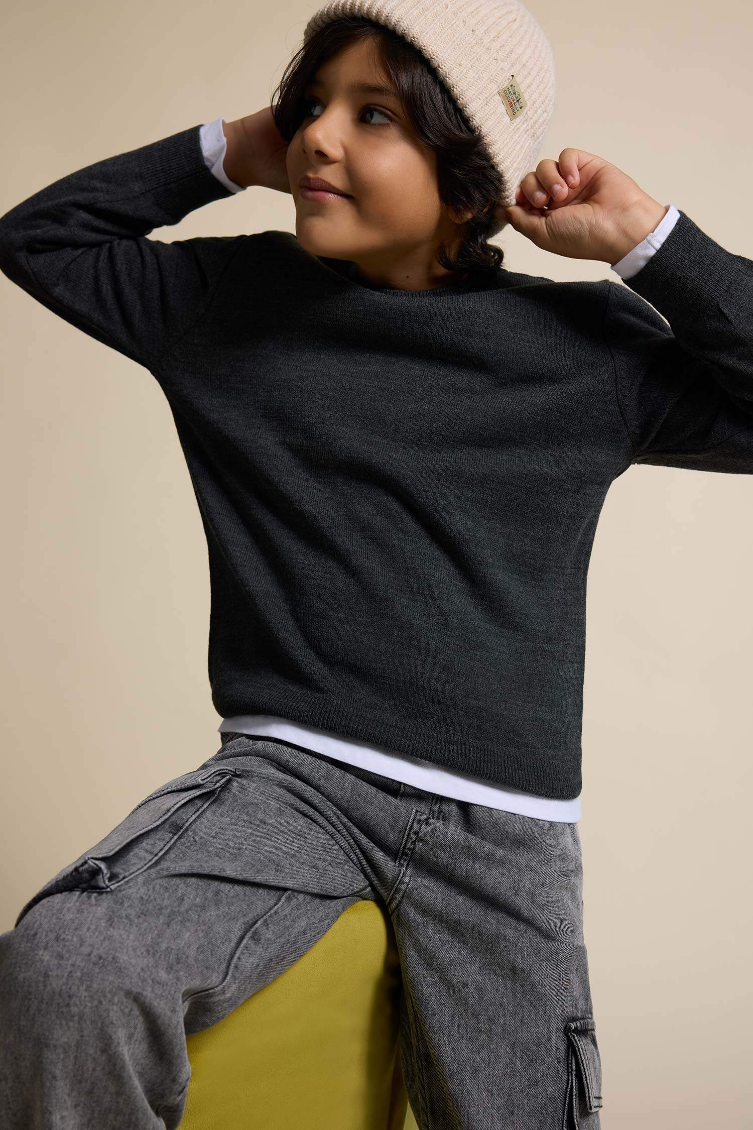 بلوفر اولادي تريكو قصة عادية برقبة مستديرة ميلانج أنترا