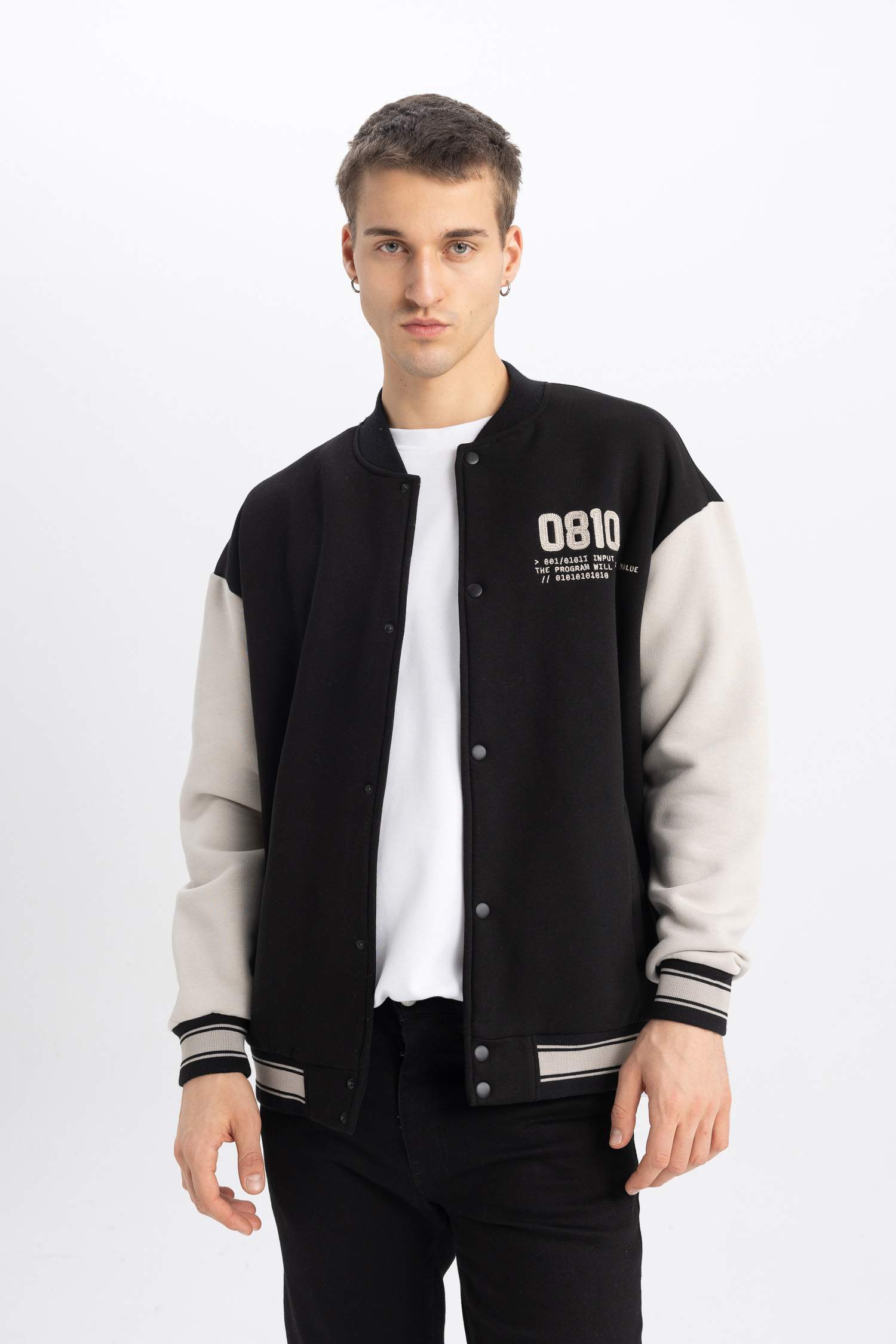 جاكيت بومبر قماش سميك اوفر سايز ببطانة ناعمة