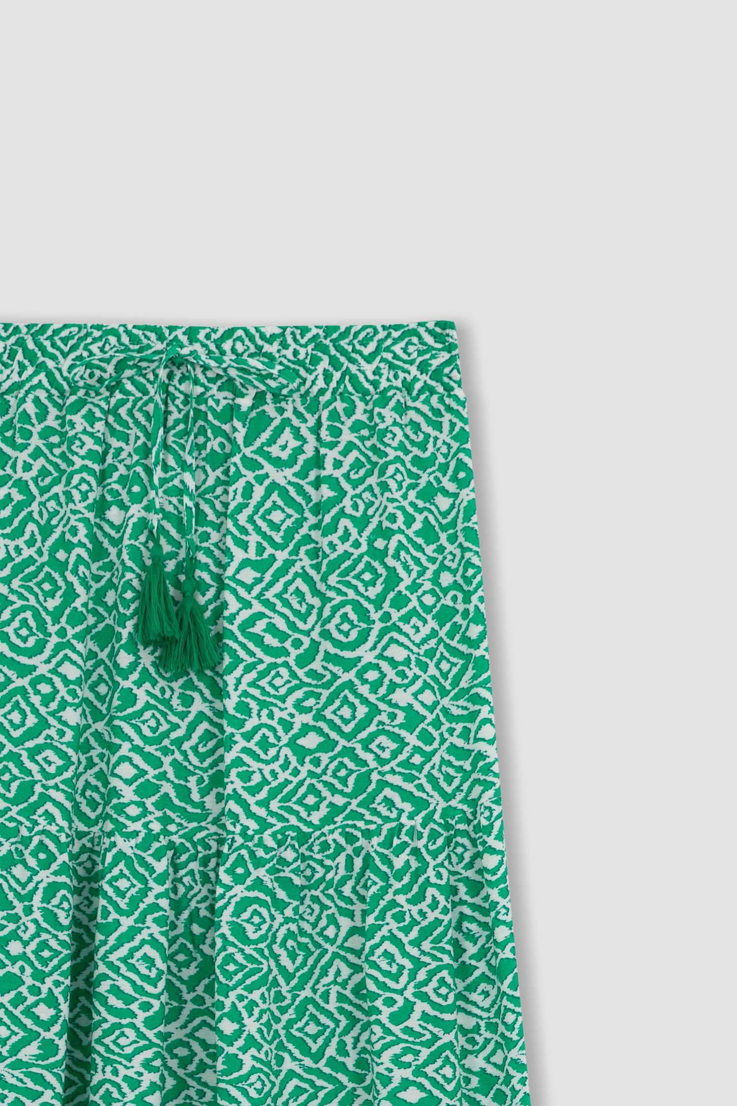 Green Woman Crinkle Viscose Midi Skirt 2817328 DeFacto