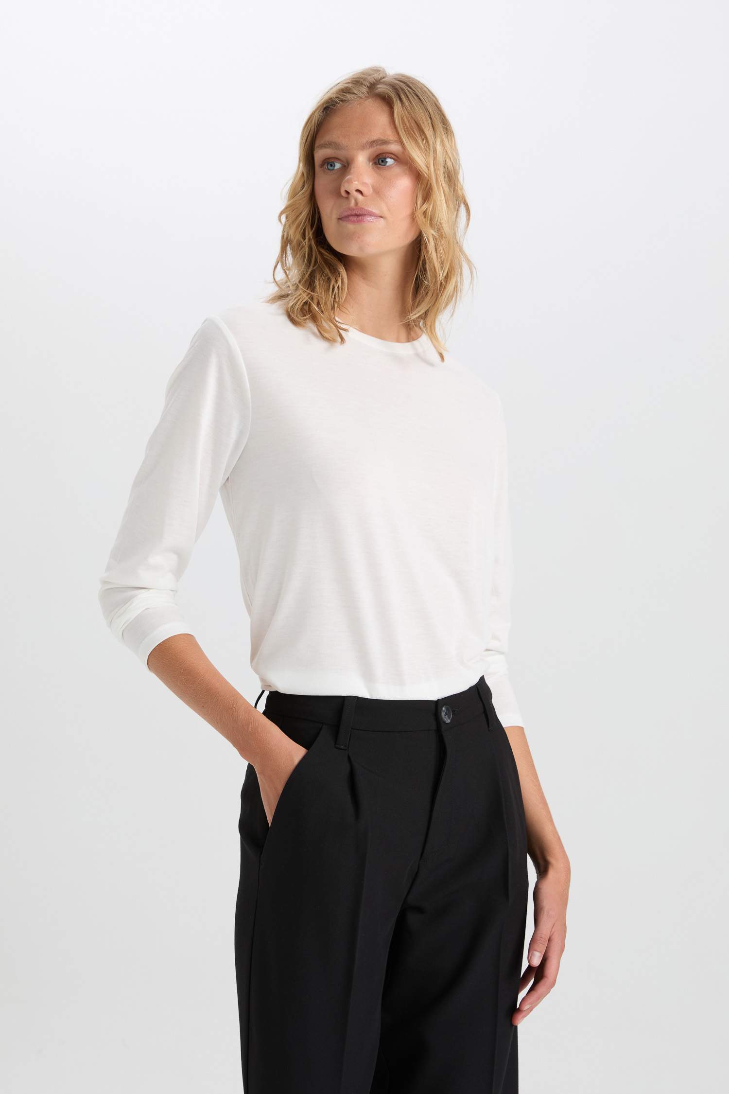 Regular Fit Bisiklet Yaka Basic Düz Casual Uzun Kollu Tişört