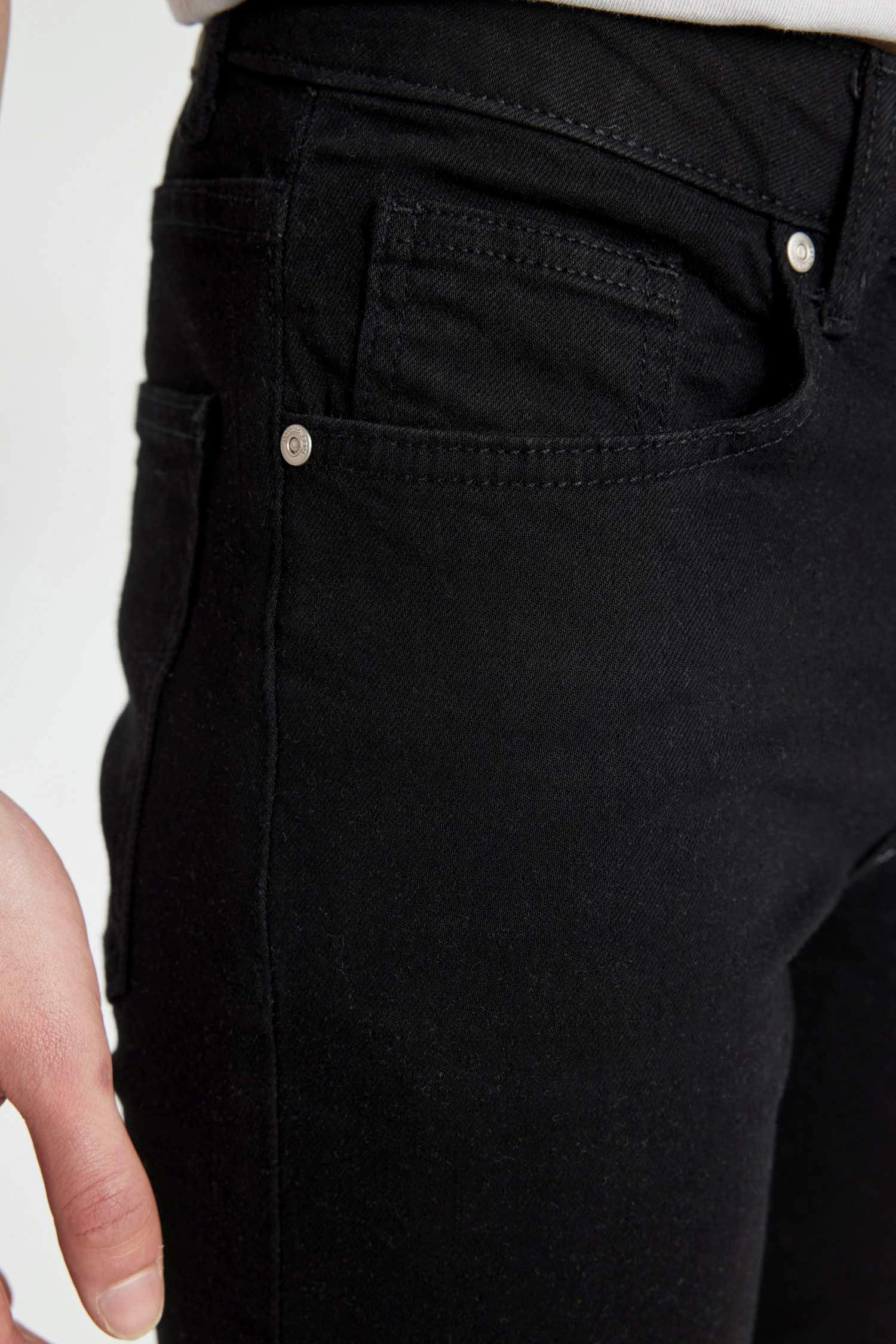 Skinny Fit Denim Bermuda Shorts