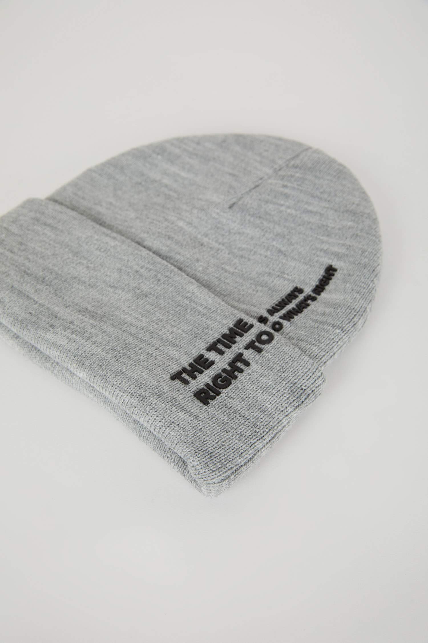 Шапка для мужчин