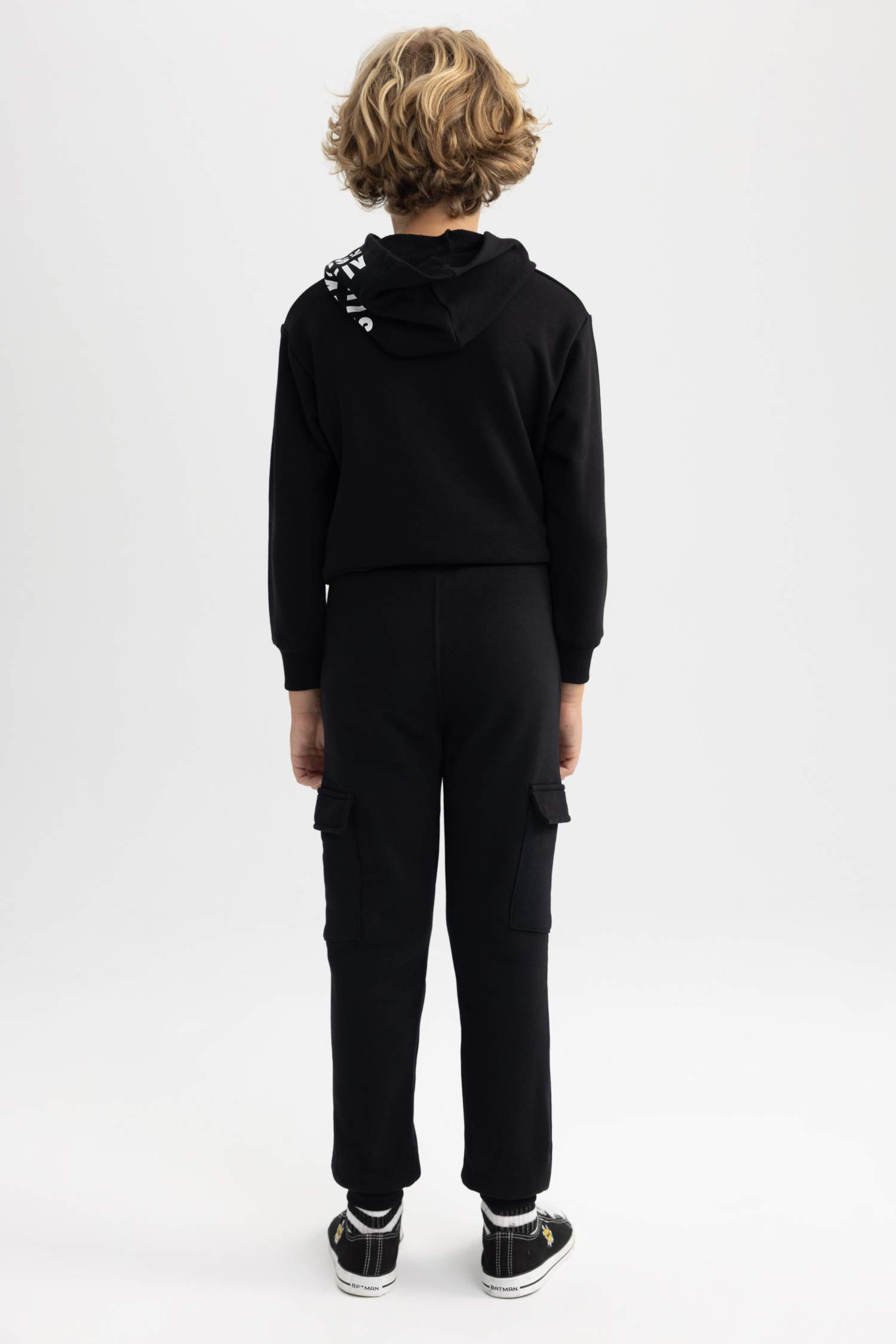 بنطلون سويت بانتس اولادي قصة عادية بجيب