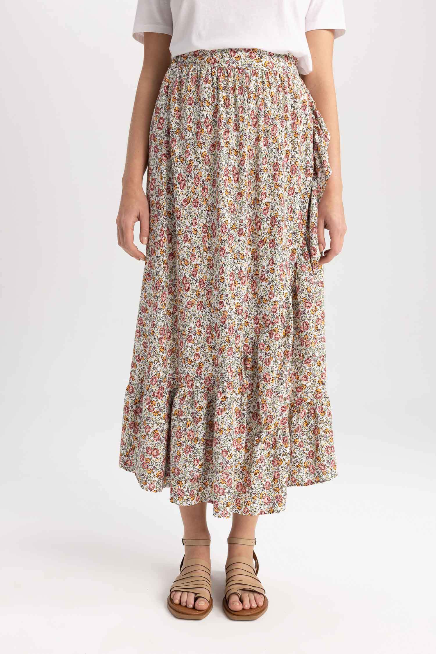 A Cut Patterned Ruffle Midi Skirt