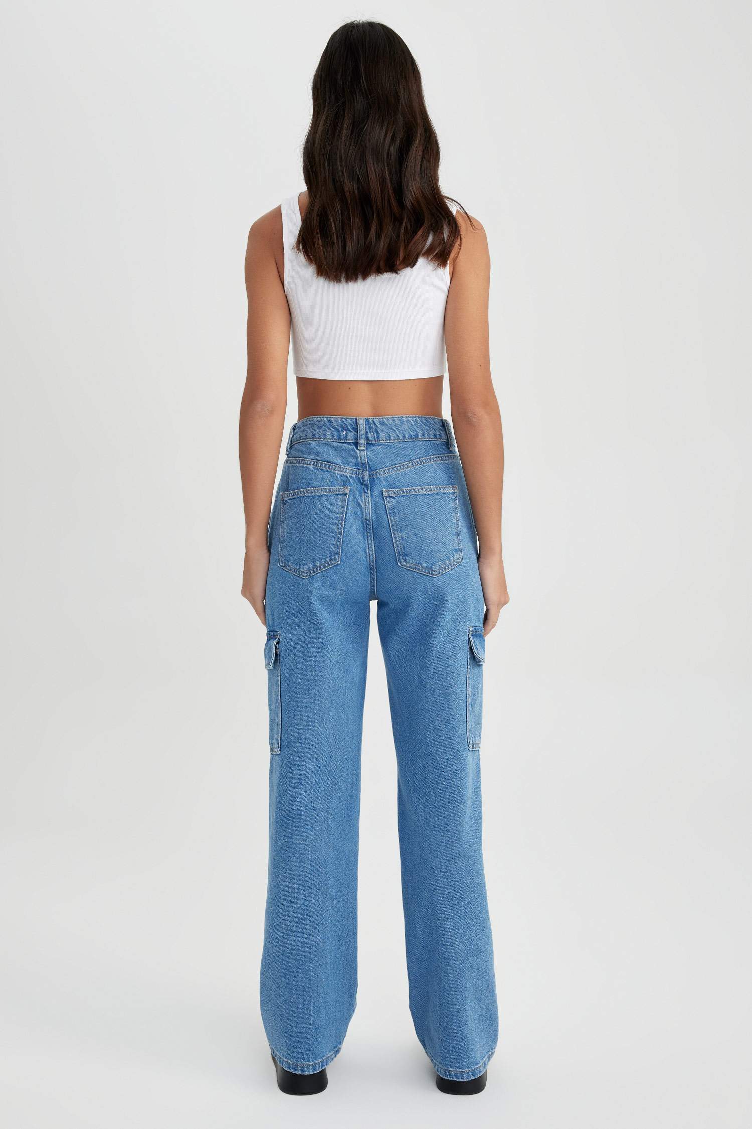 بنطلون جينز وايد ليج بجيب كارجو