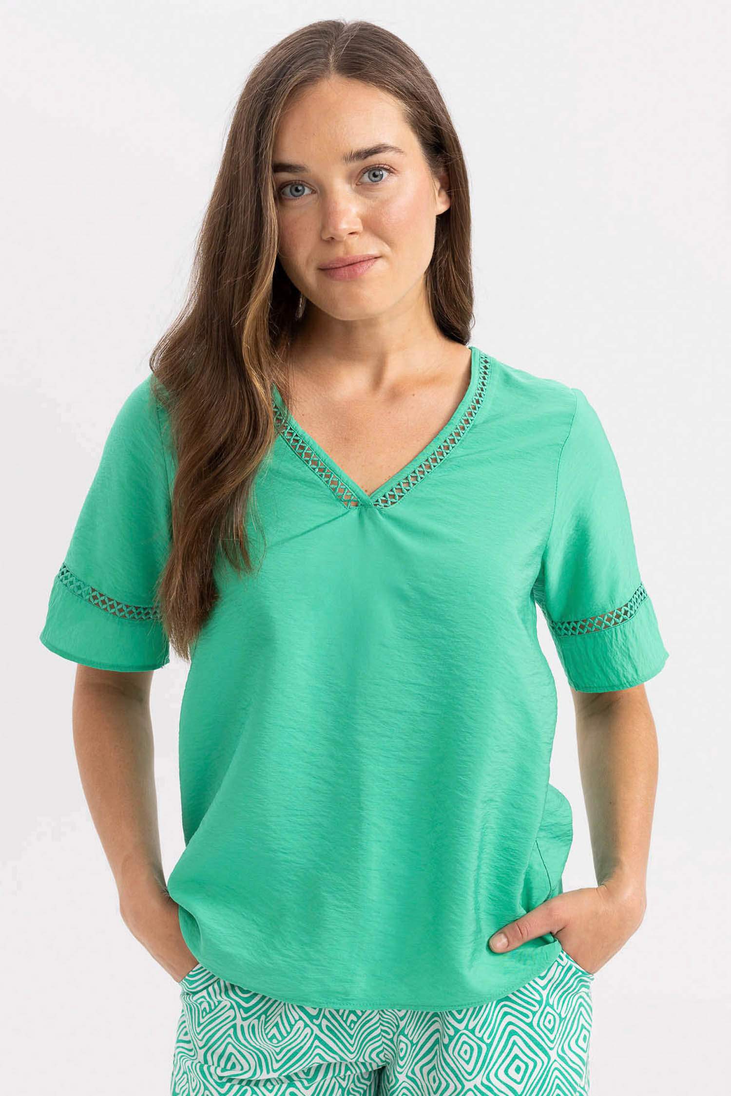 Regular Fit V-Neck Short Sleeve Blouse
