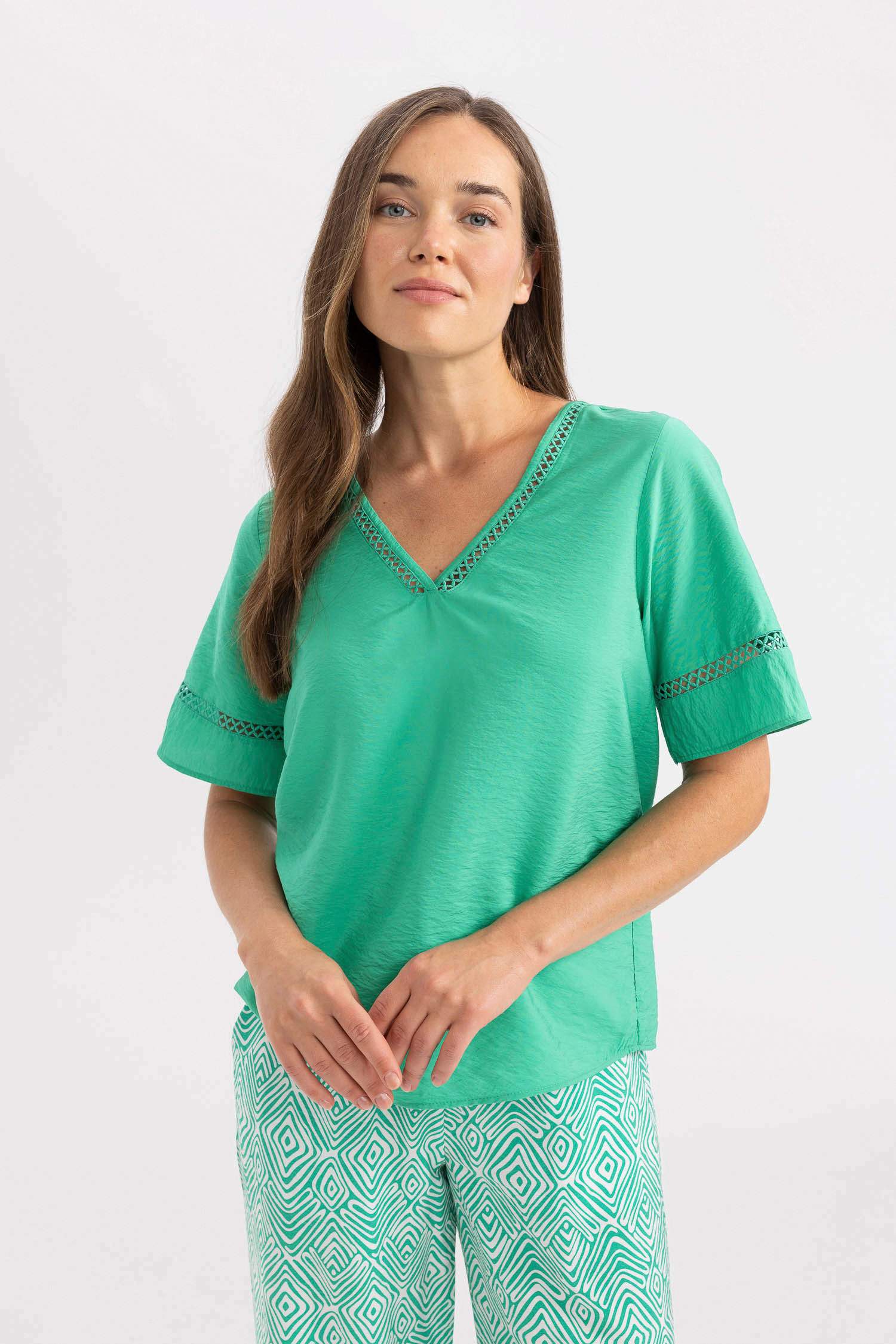 Regular Fit V-Neck Short Sleeve Blouse