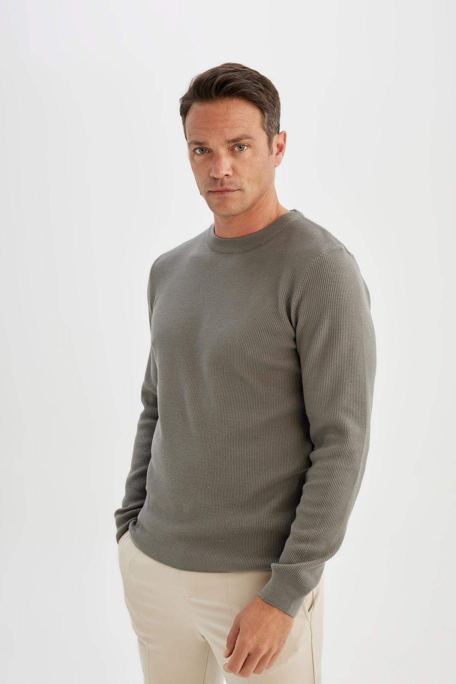 بلوفر قطن قصة عادية برقبة مستديرة