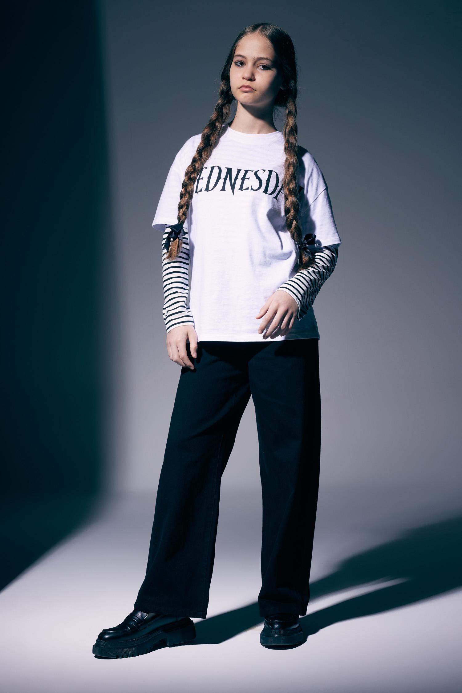 Футболка оверсайз Wednesday для девочек