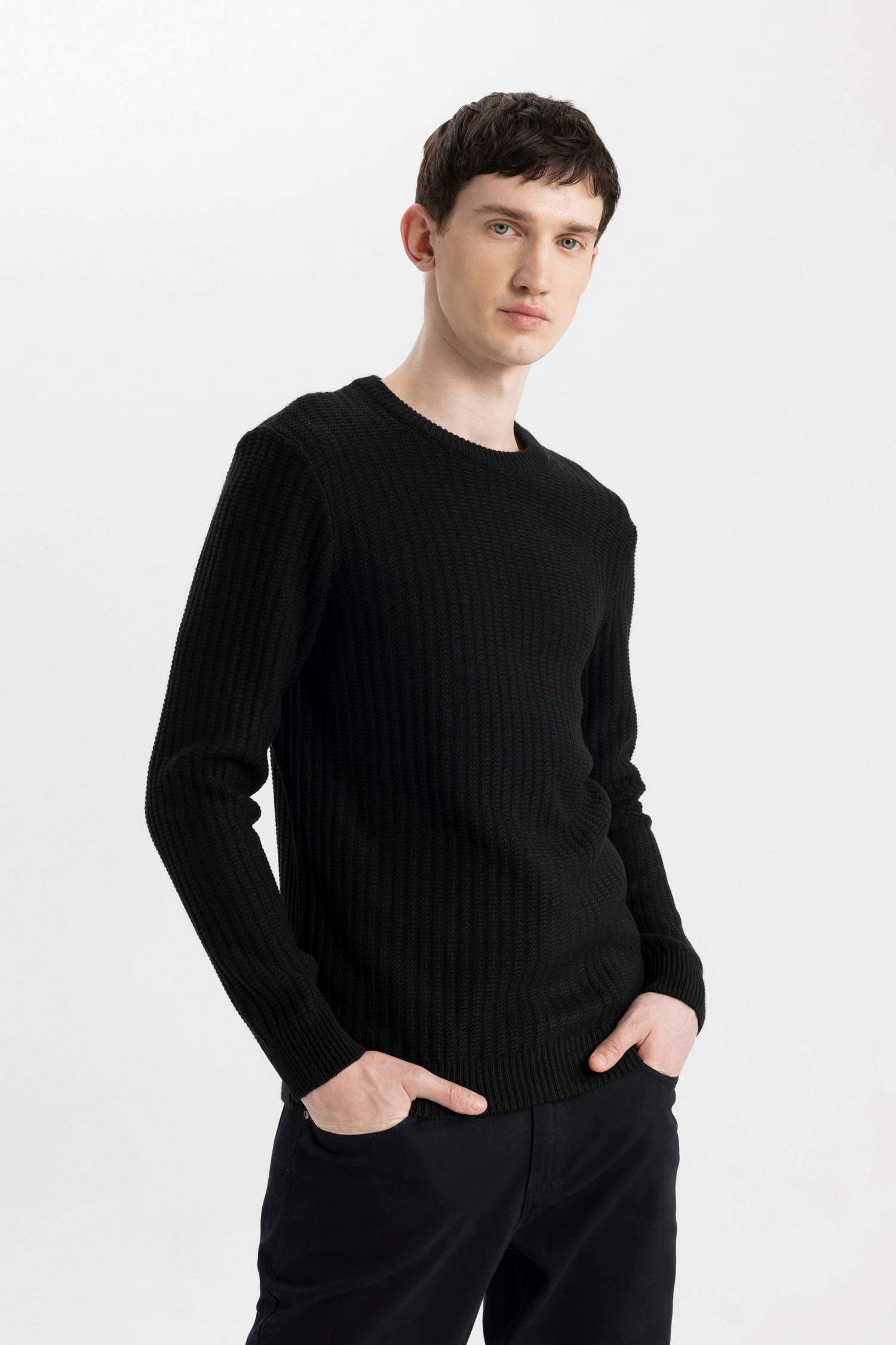 Pull Tricot Coupe standard Col Ras Du Cou