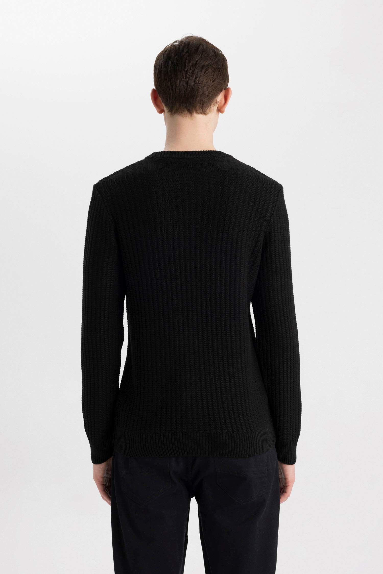 Pull Tricot Coupe standard Col Ras Du Cou