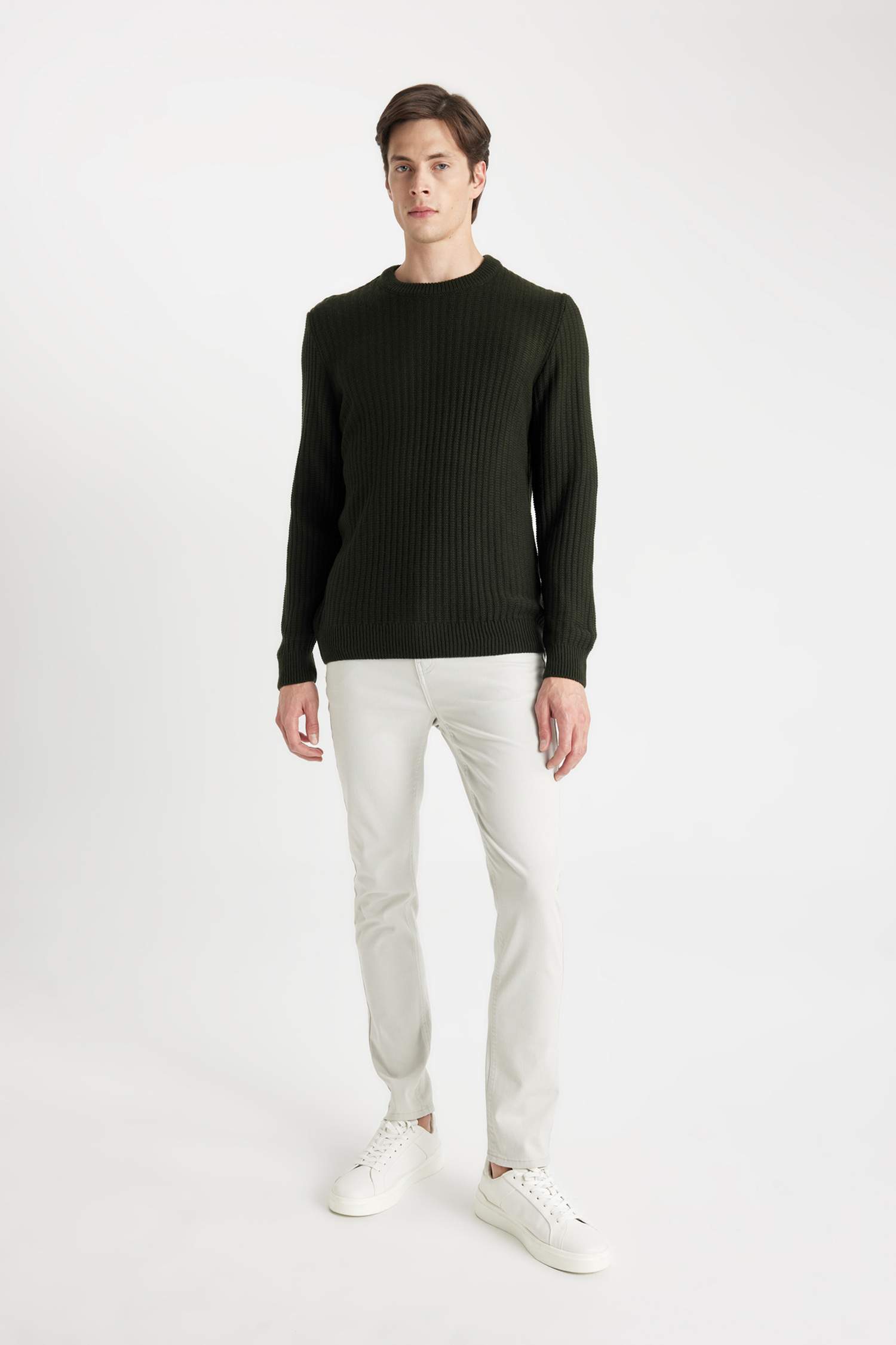Standard Fit Crew Neck Jacquard Aviator Knitwear Pullover
