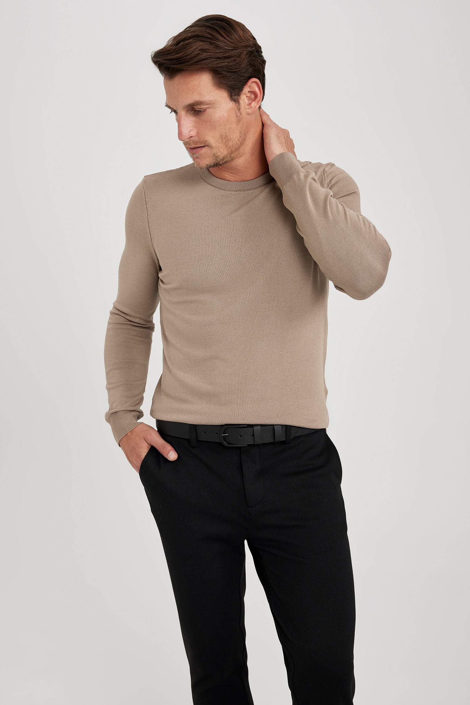 Regular Fit Crew Neck Basic Knitted Comfortable Knitted Pullover