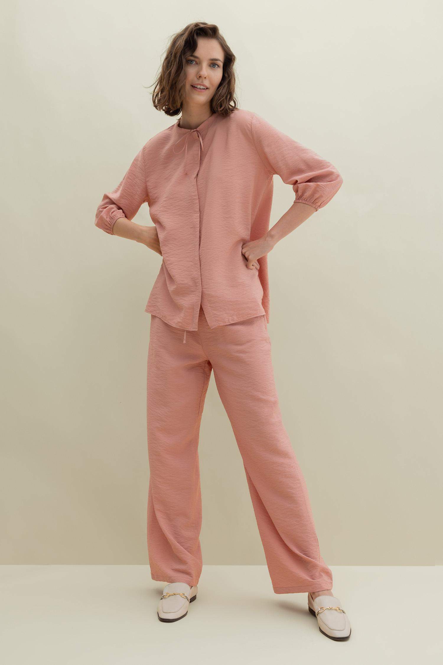 قميص واسع كم طويل برقبة مدورة