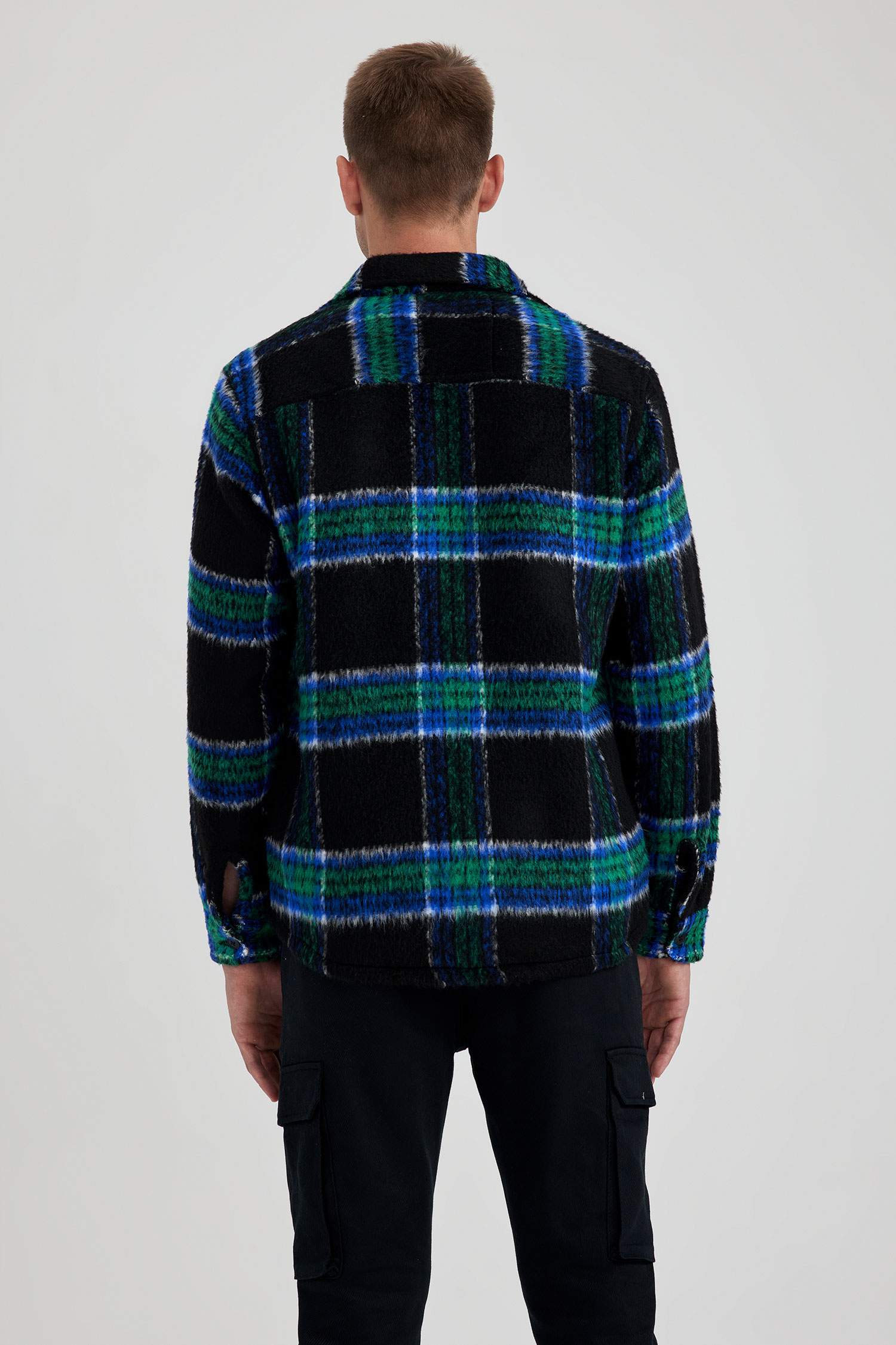 جاكيت قميص كاروهات بقصة عادية بياخة بولو