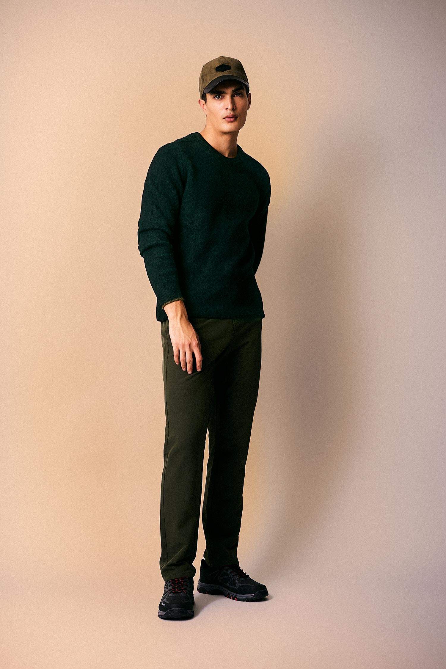 Брюки стандартного кроя