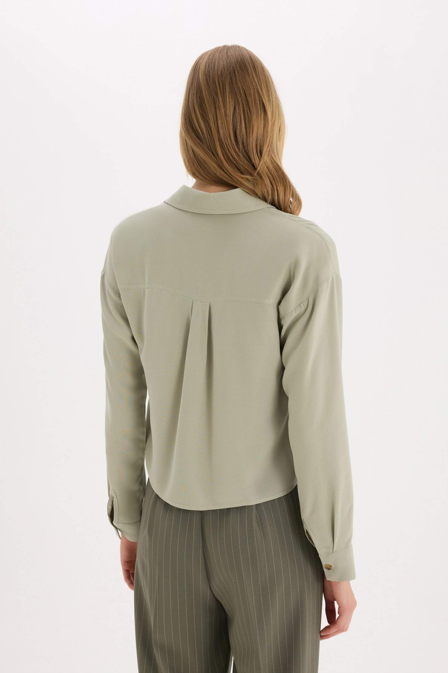 Chemise en viscose à manches longues et coupe régulière