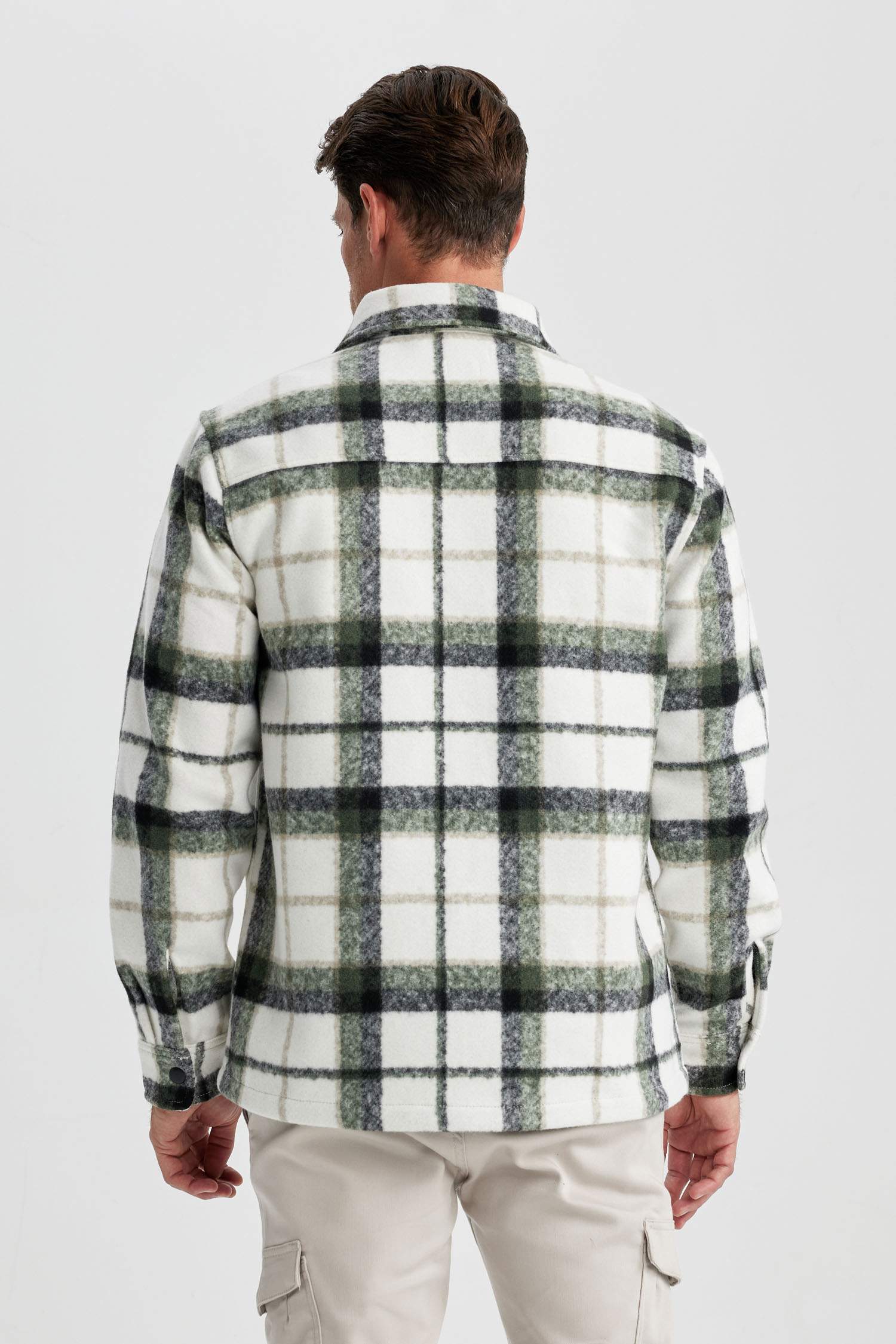 Куртка-рубашка стандартного кроя