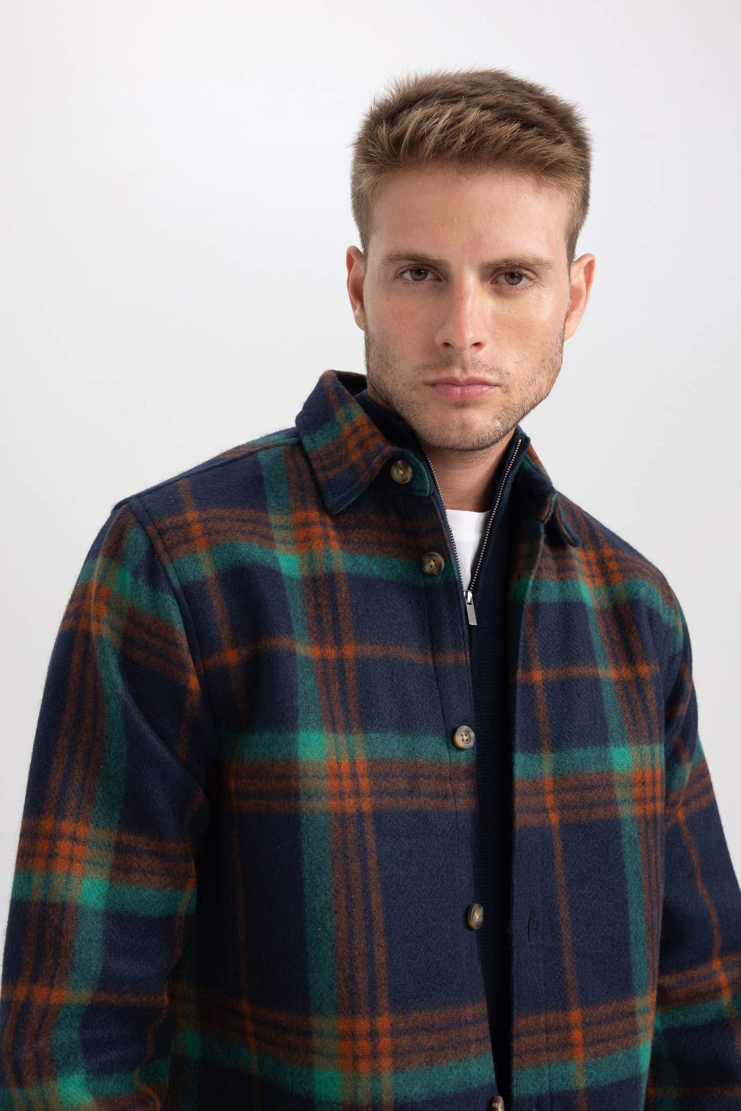 қалыпты пішім Сыртқа киетін жейде