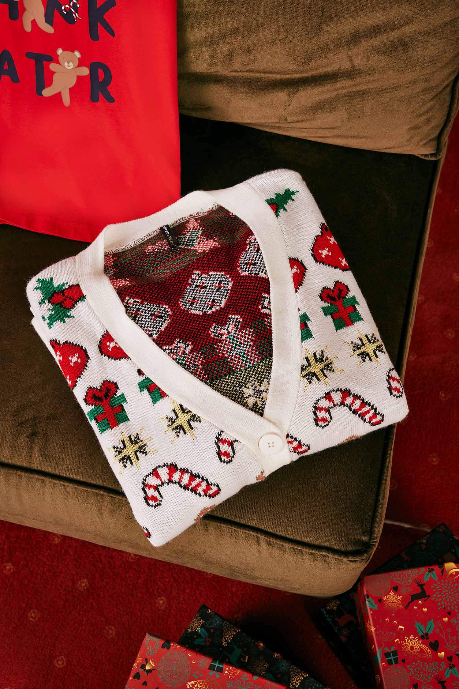 Oversize Fit V-Neck Knitwear Cardigan