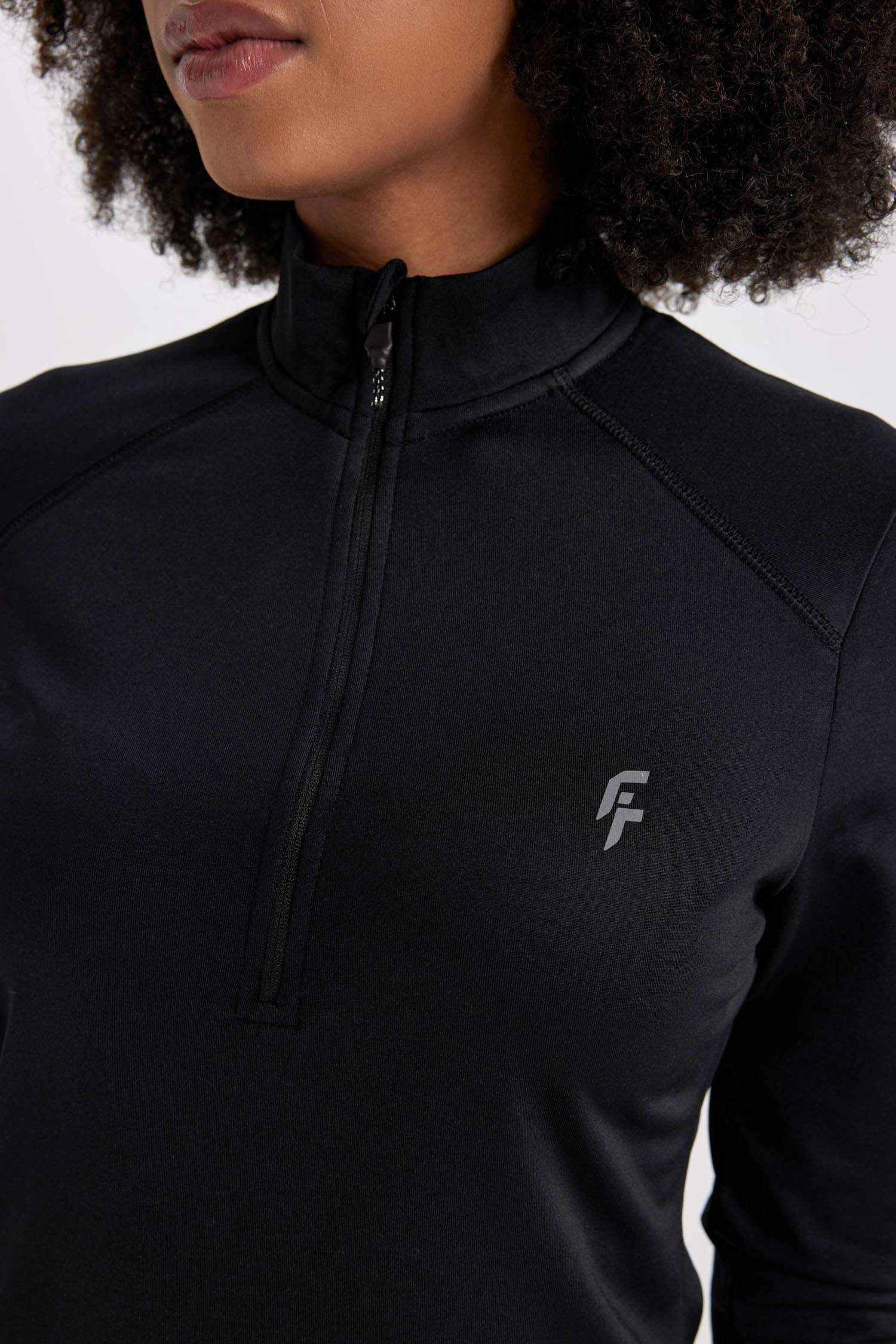 биік жаға слоган Ұзын жеңді футболка