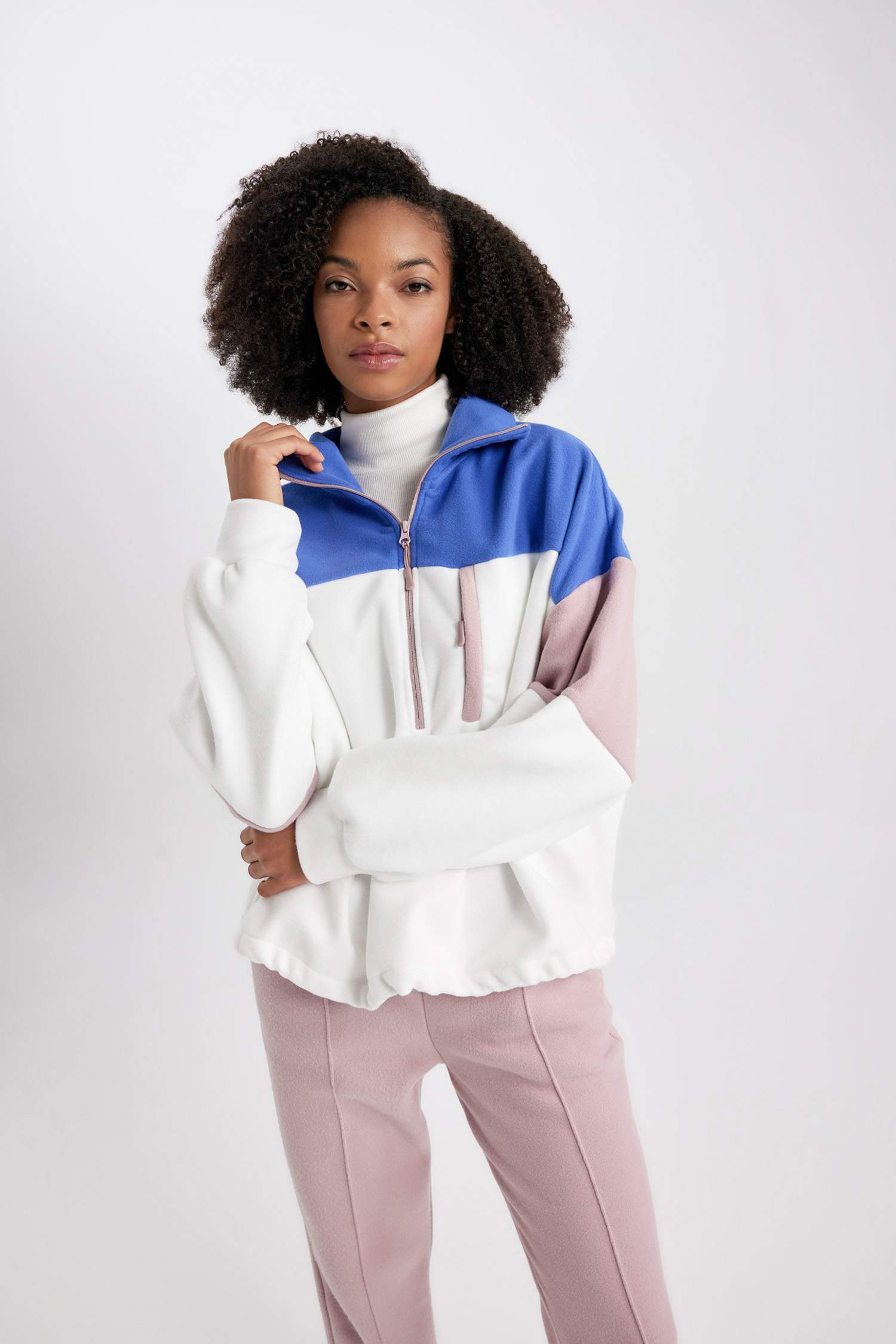 DeFactoFit Standart Fit Polar Sweatshirt