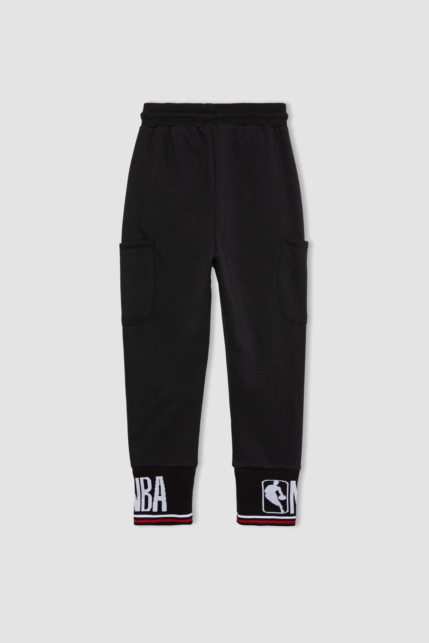 Boy NBA Wordmark Thick Sweatpants